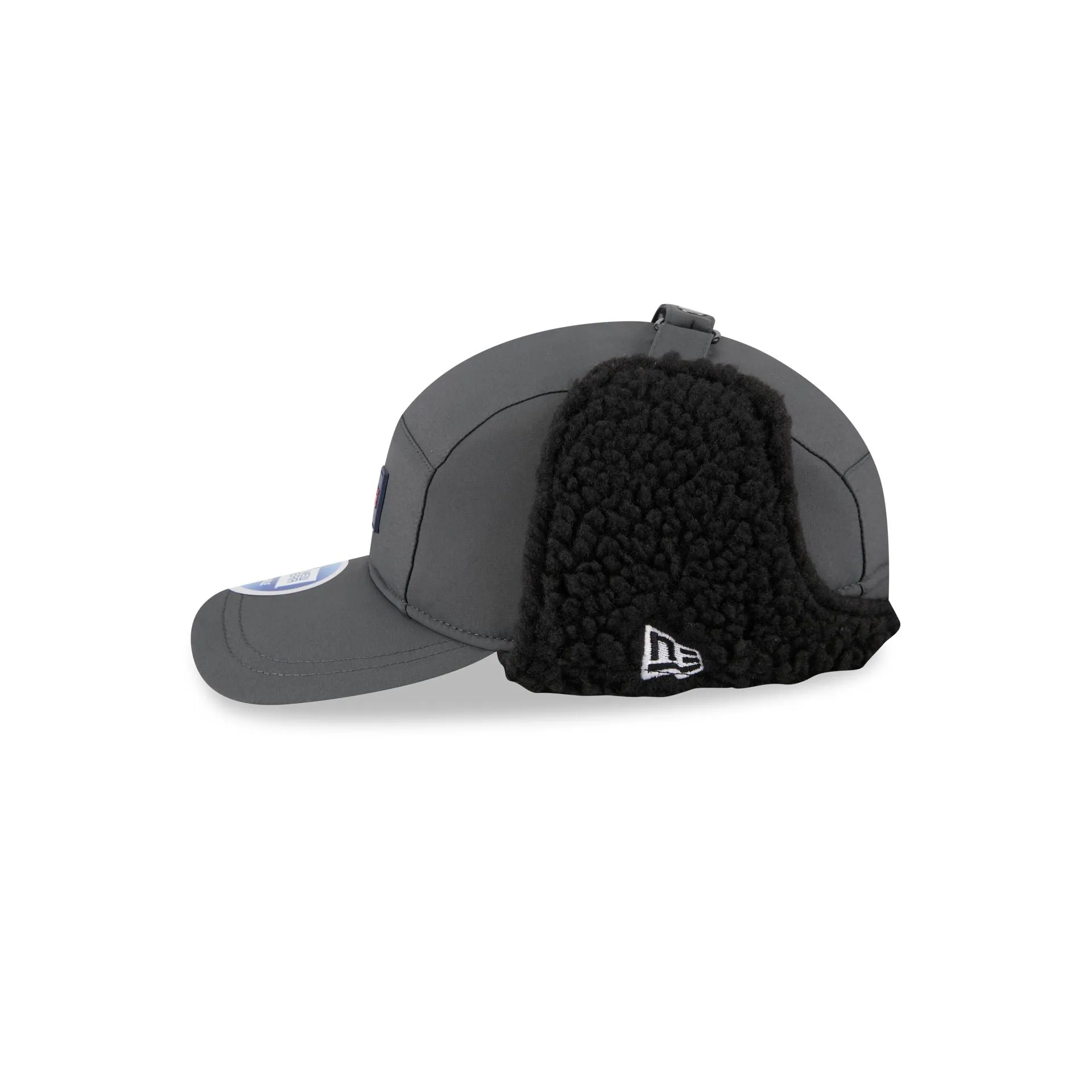 Chicago Bears 2025 Sideline Cold Weather Steel Clouds Runner Dogear Adjustable Hat sold by New Era product image thumbnail 4