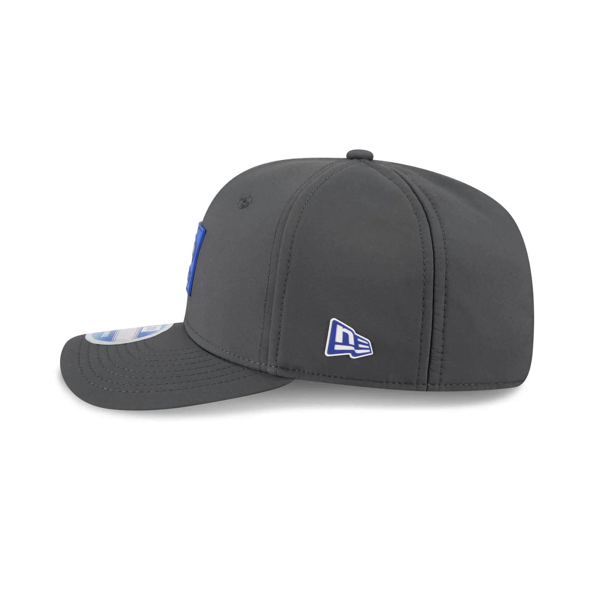 Tennessee Titans 2025 Sideline Cold Weather Steel Clouds 9SEVENTY Stretch-Snap Hat sold by New Era product image thumbnail 4
