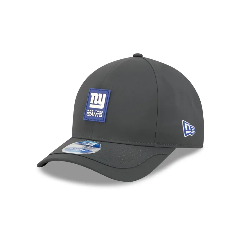 New York Giants 2025 Sideline Cold Weather Steel Clouds 9FORTY M-Crown Snapback Hat sold by New Era