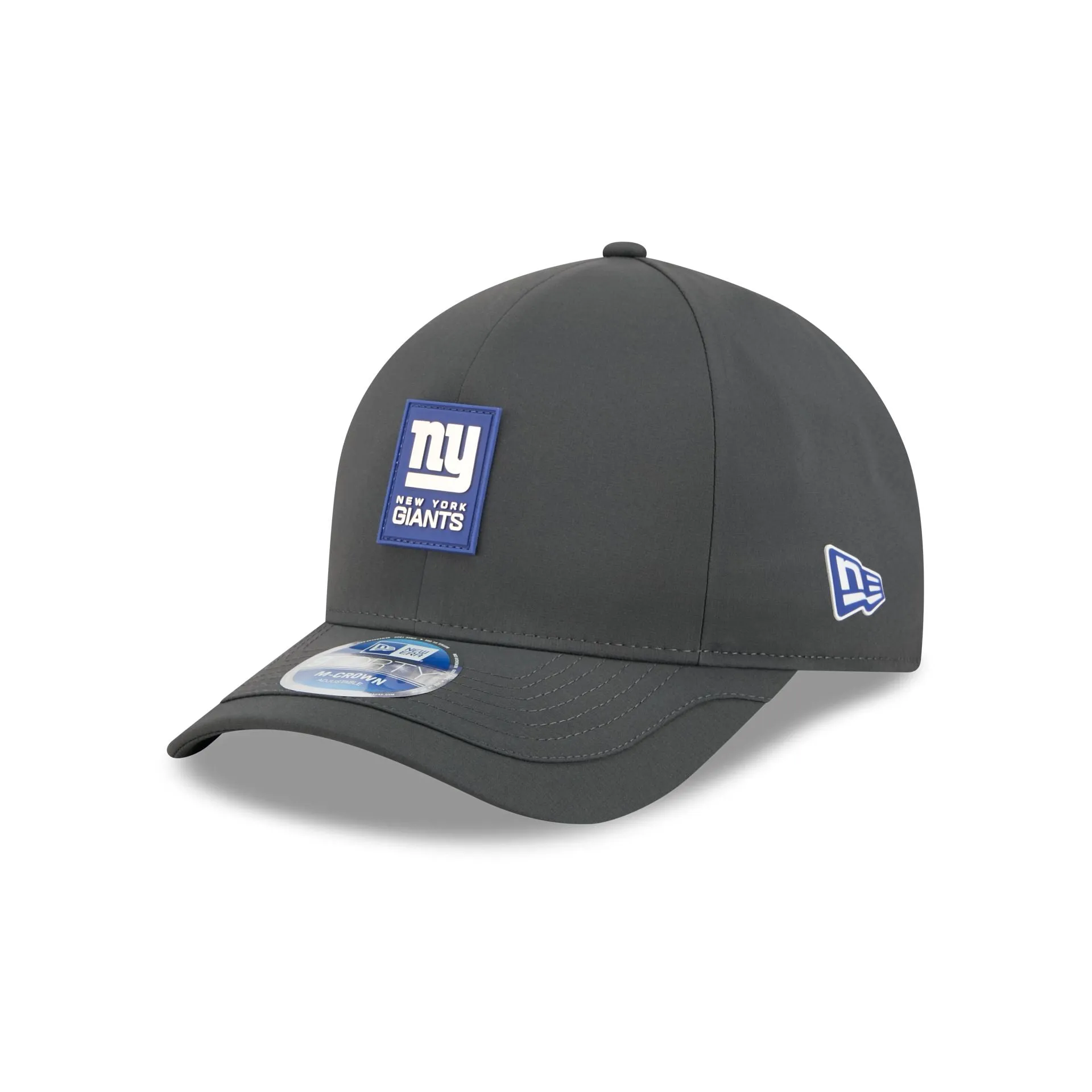 New York Giants 2025 Sideline Cold Weather Steel Clouds 9FORTY M-Crown Snapback Hat sold by New Era