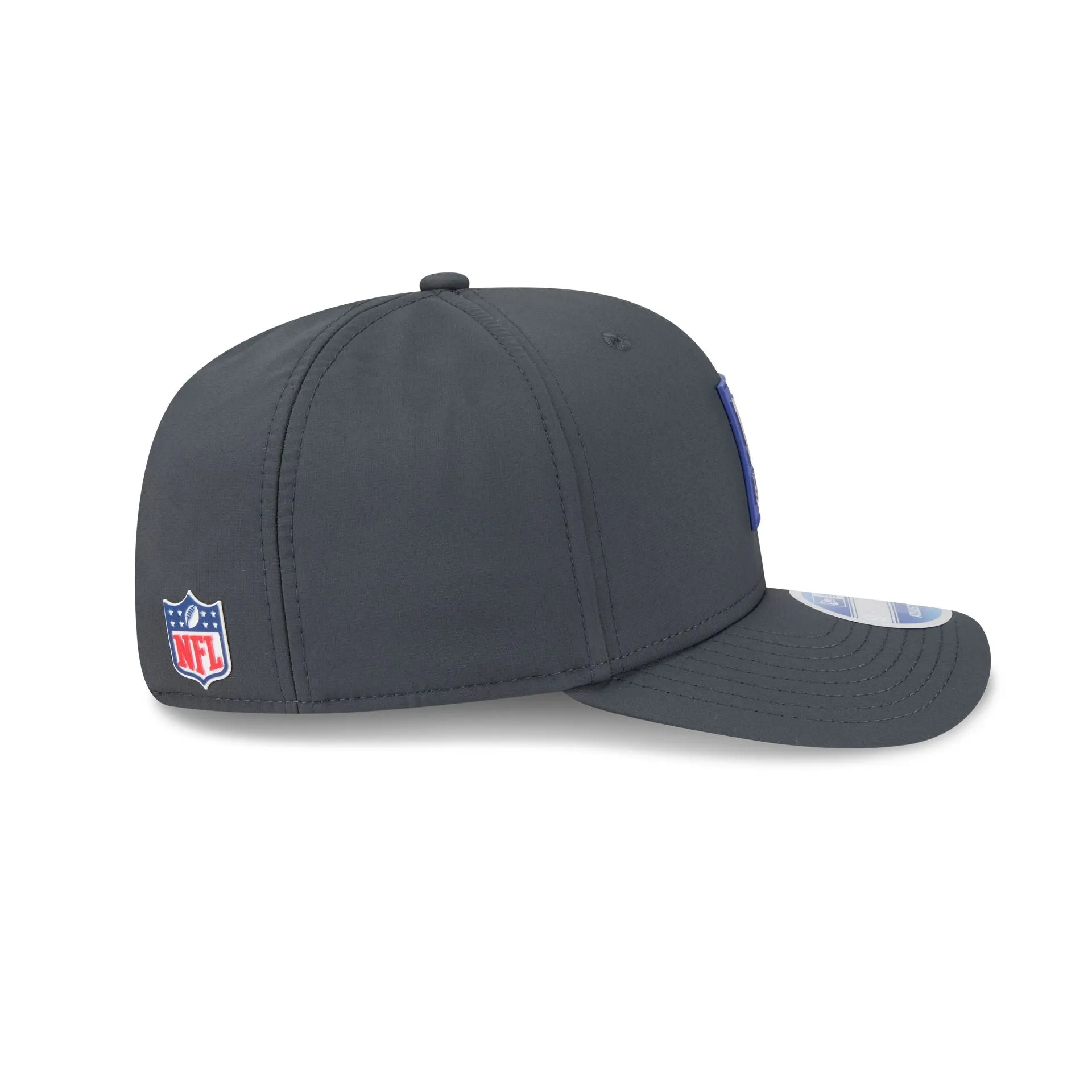 New York Giants 2025 Sideline Cold Weather Steel Clouds 9SEVENTY Stretch-Snap Hat sold by New Era product image thumbnail 5