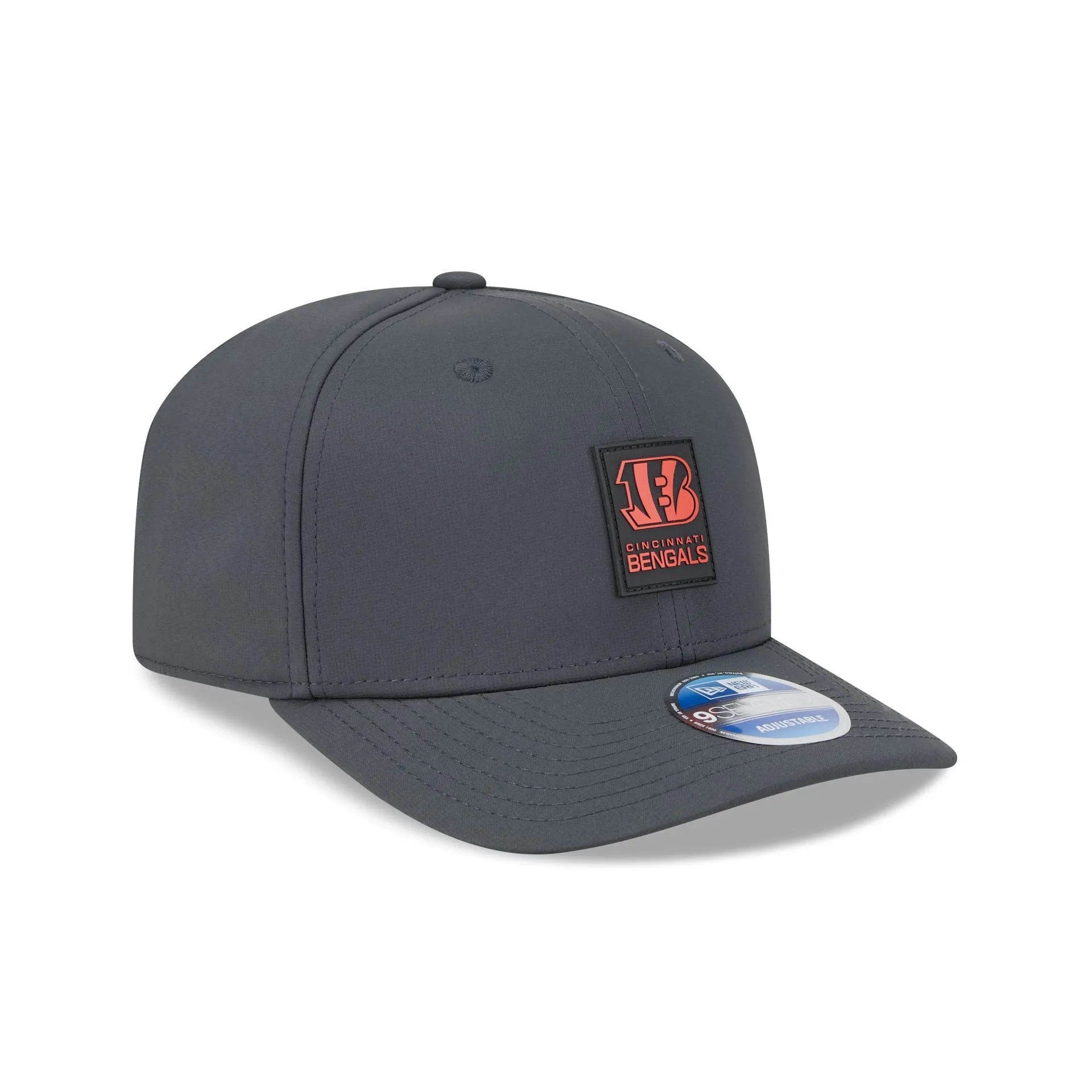 Cincinnati Bengals 2025 Sideline Cold Weather Steel Clouds 9SEVENTY Stretch-Snap Hat sold by New Era product image thumbnail 3