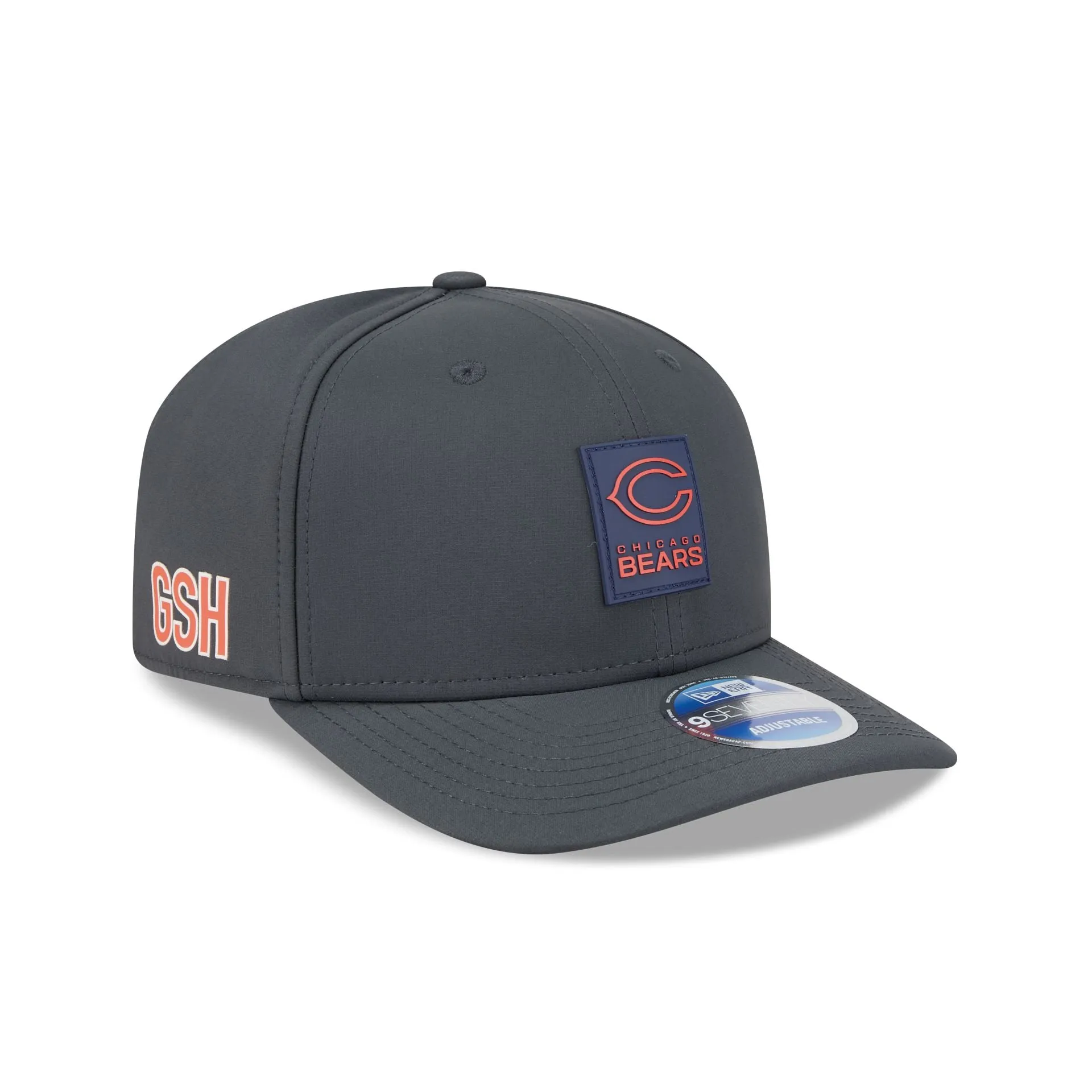 Chicago Bears 2025 Sideline Cold Weather Steel Clouds 9SEVENTY Stretch-Snap Hat sold by New Era product image thumbnail 3