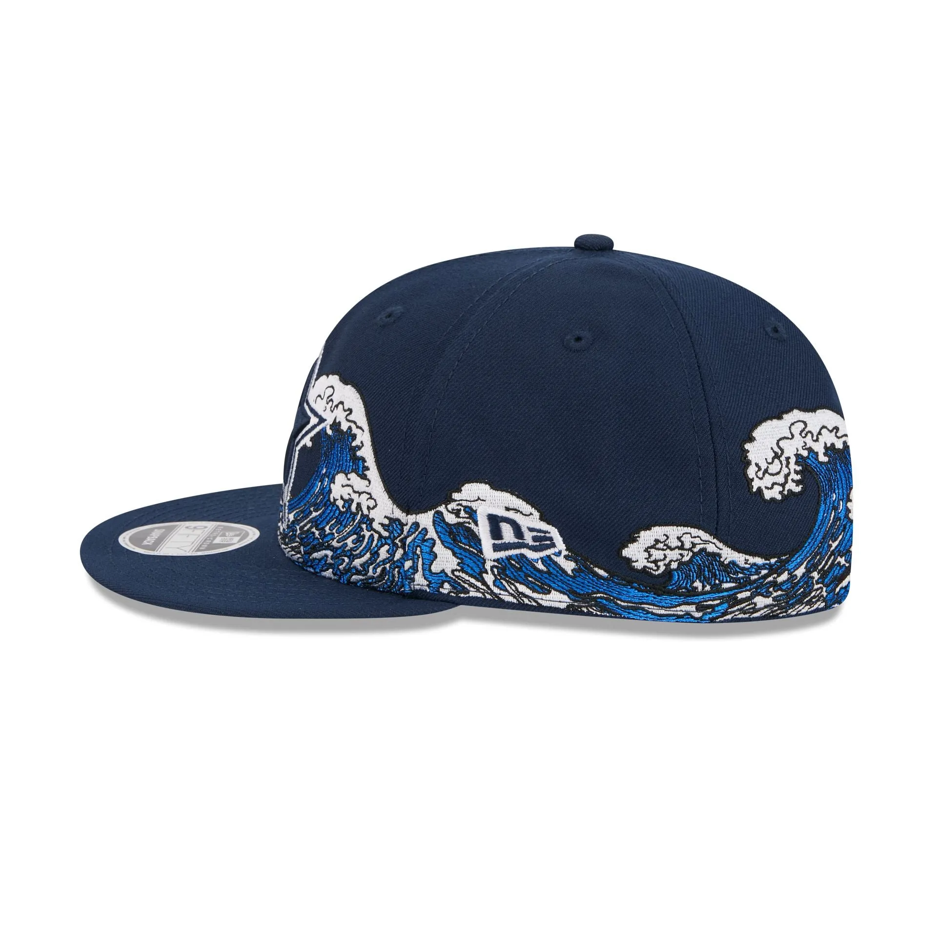Dallas Cowboys Tidal Flow Retro Crown 9FIFTY Adjustable Hat sold by New Era product image thumbnail 4