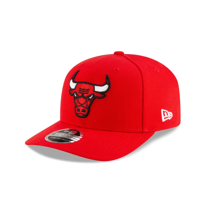 Chicago Bulls Team Red 9SEVENTY Stretch-Snap Hat sold by New Era