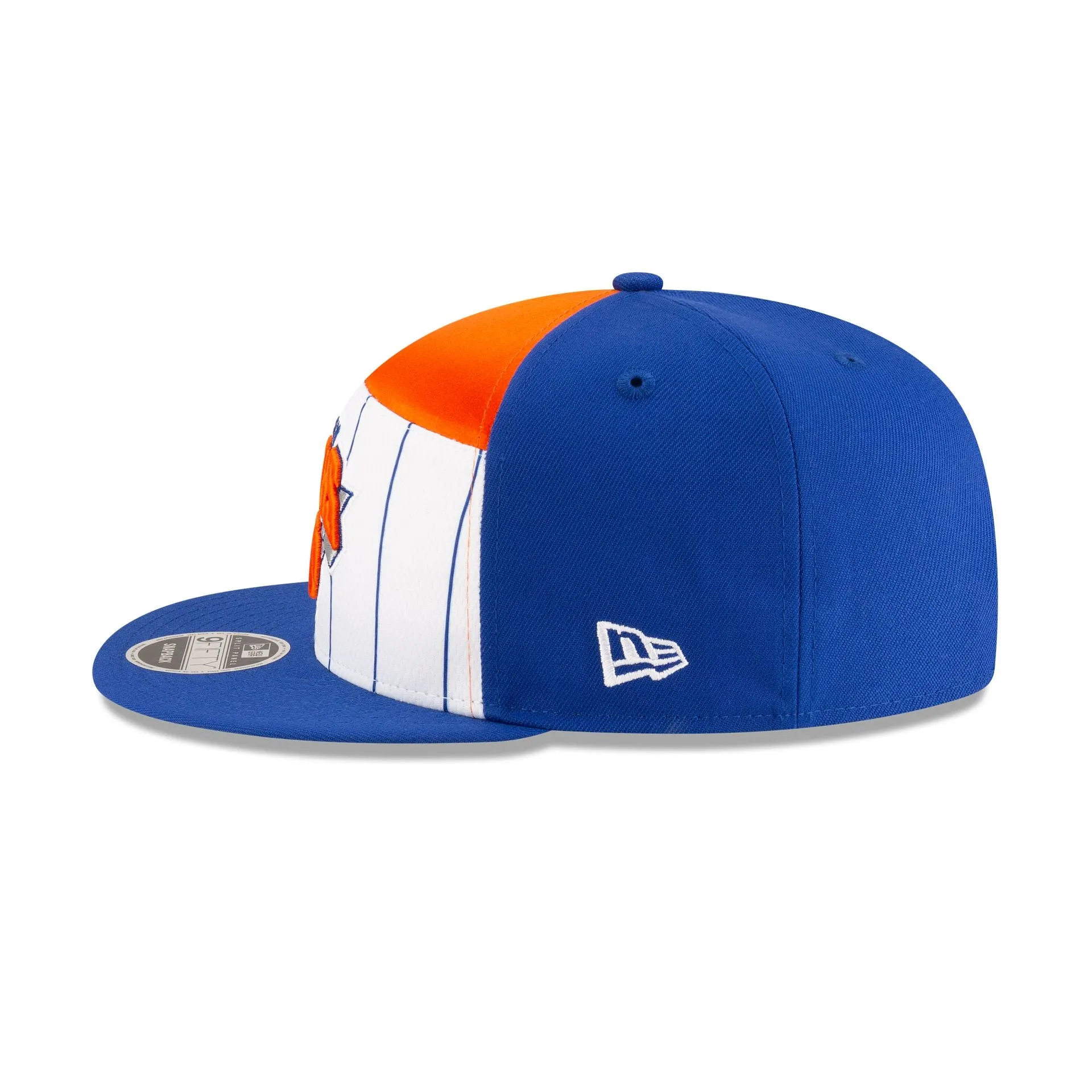 New York Knicks 2025 Tip-Off Split Panel 9FIFTY Snapback Hat sold by New Era product image thumbnail 4