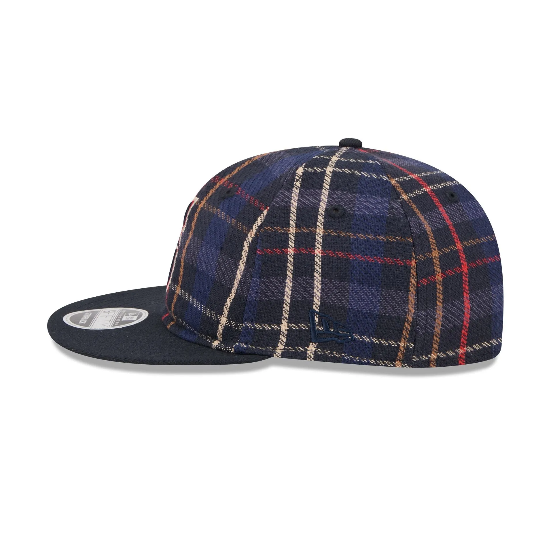 Seattle Mariners Grunge Plaid Retro Crown 9FIFTY Adjustable Hat sold by New Era product image thumbnail 4