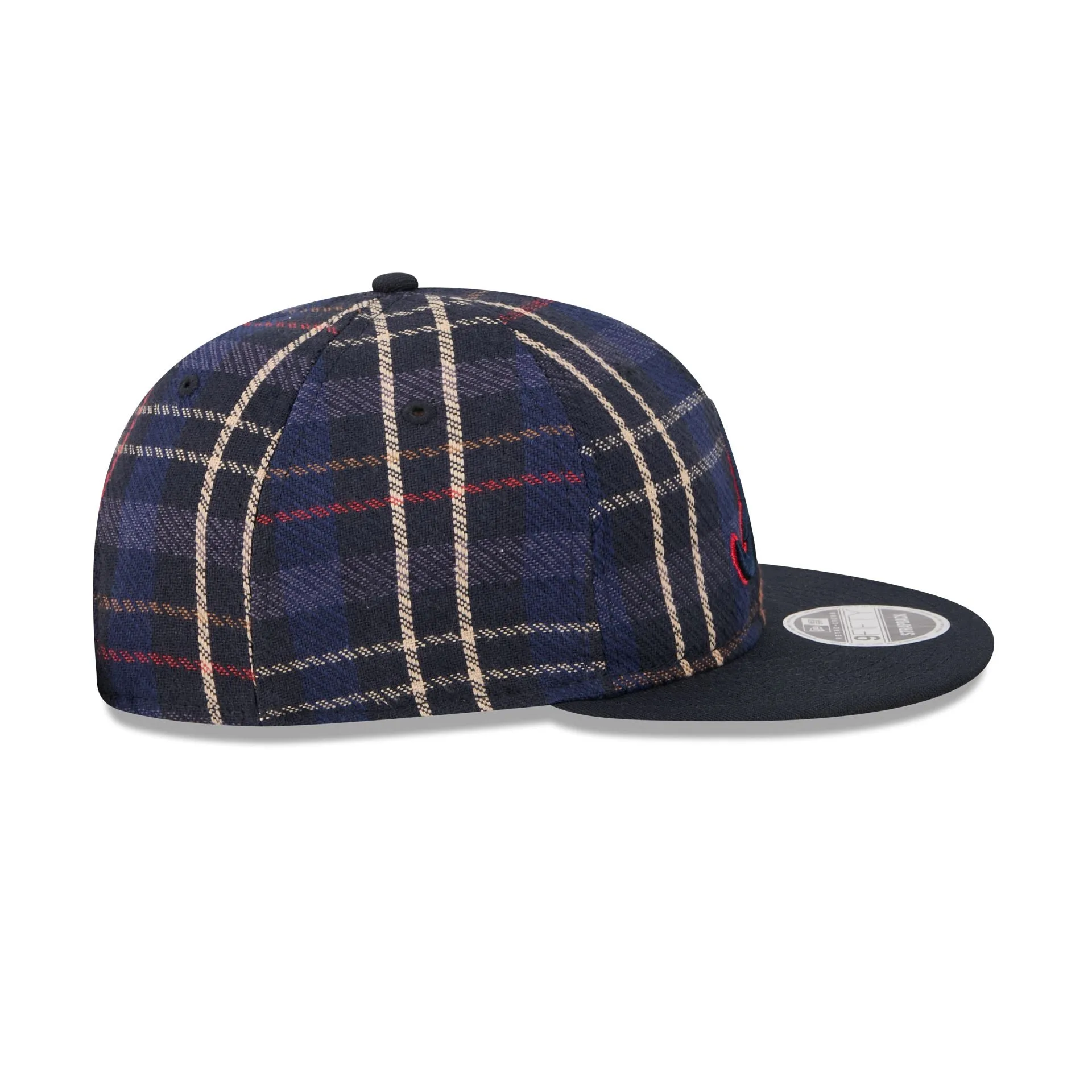 Atlanta Braves Grunge Plaid Retro Crown 9FIFTY Adjustable Hat sold by New Era product image thumbnail 5