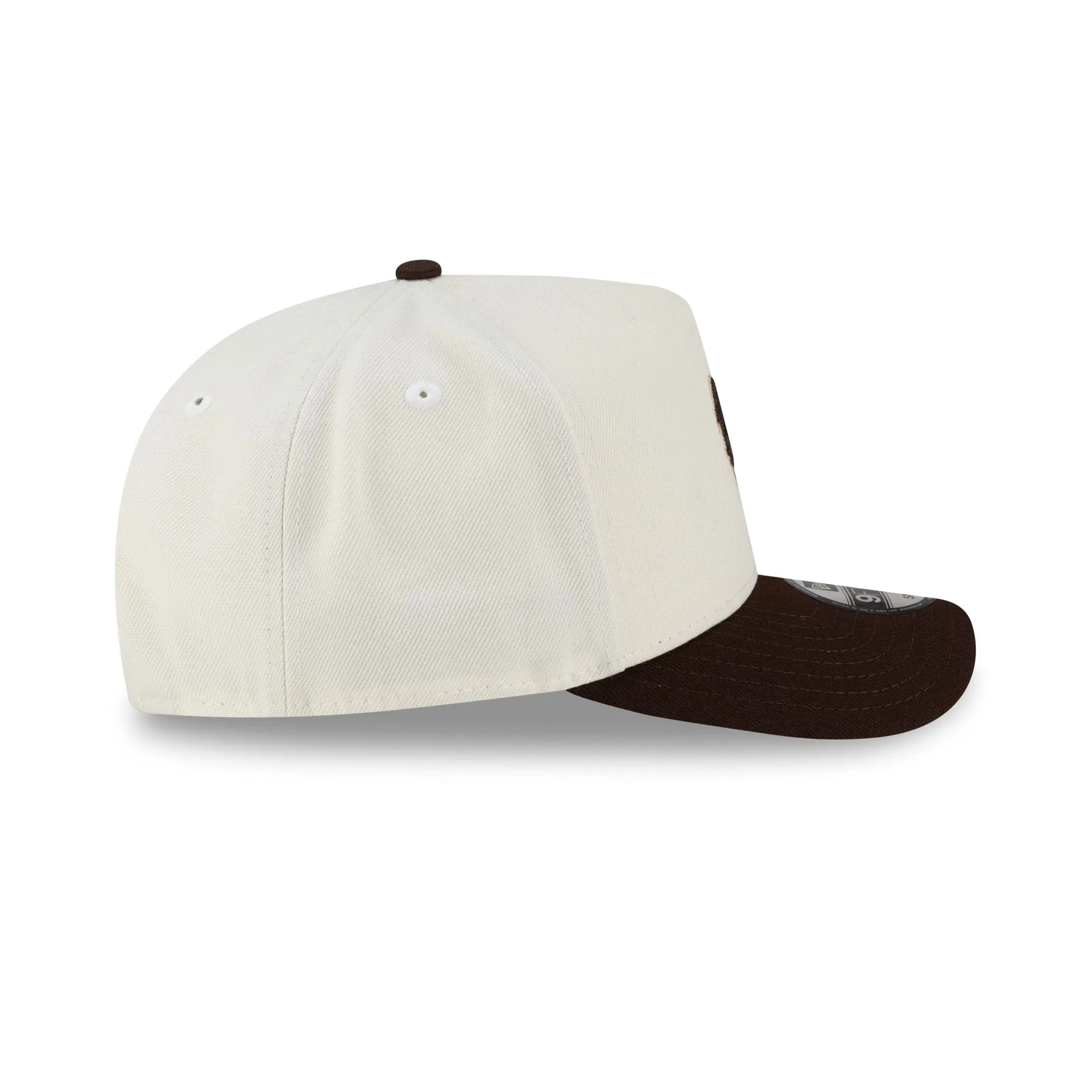 Wyoming Cowboys Chrome 9FIFTY A-Frame Snapback Hat sold by New Era product image thumbnail 5
