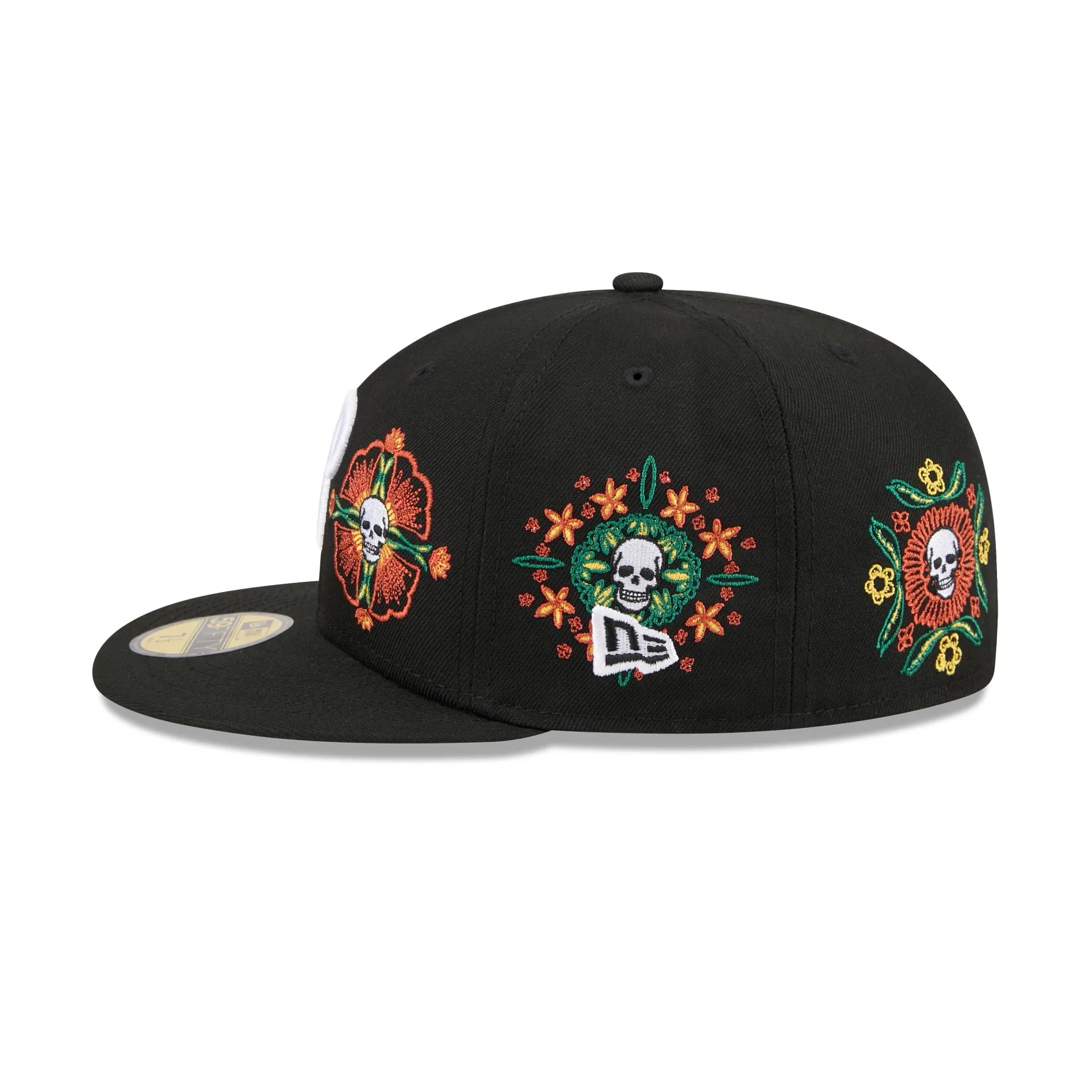 Philadelphia Phillies Day of the Dead Skull & Flowers 59FIFTY Fitted Hat sold by New Era product image thumbnail 5