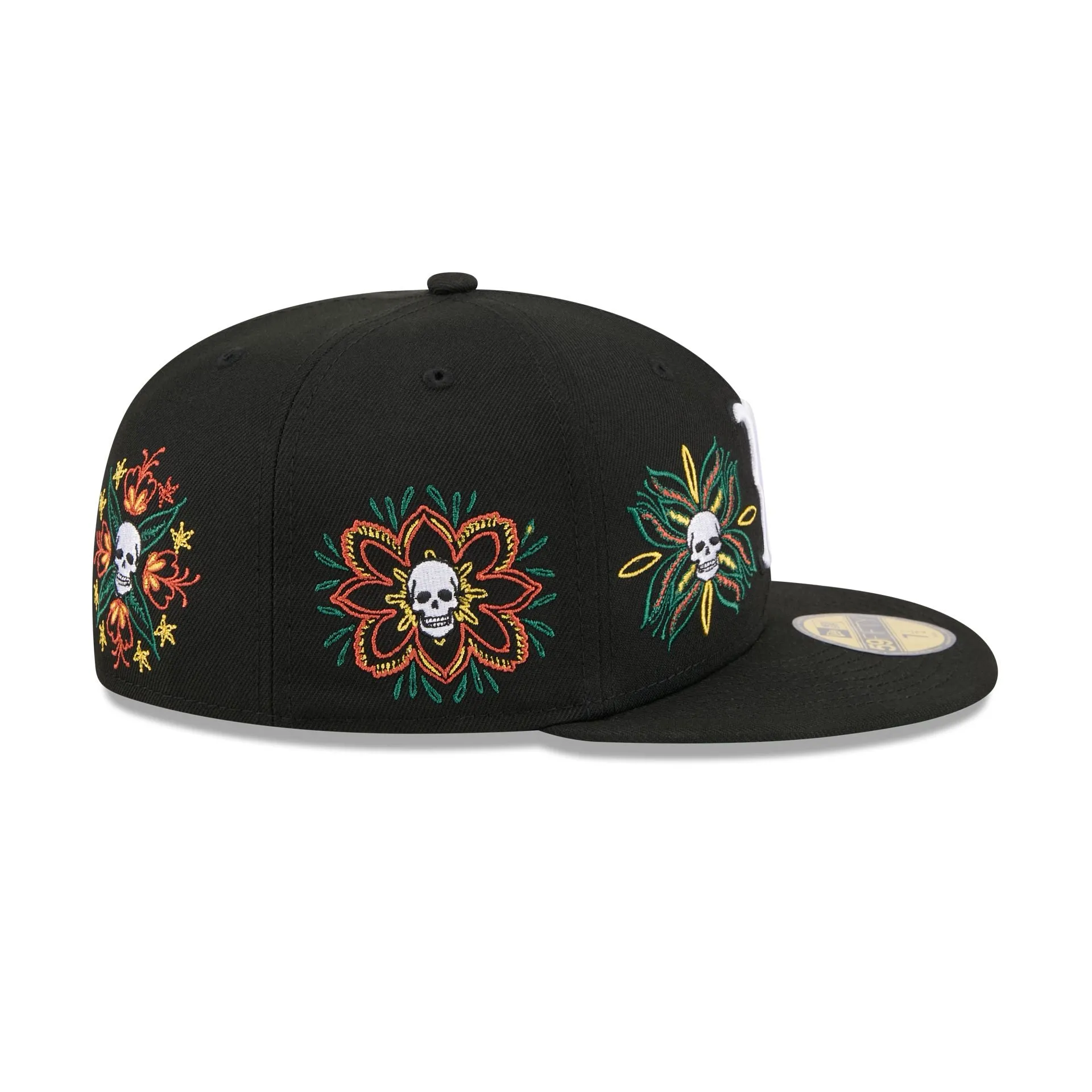 Boston Red Sox Day of the Dead Skull & Flowers 59FIFTY Fitted Hat sold by New Era product image thumbnail 4