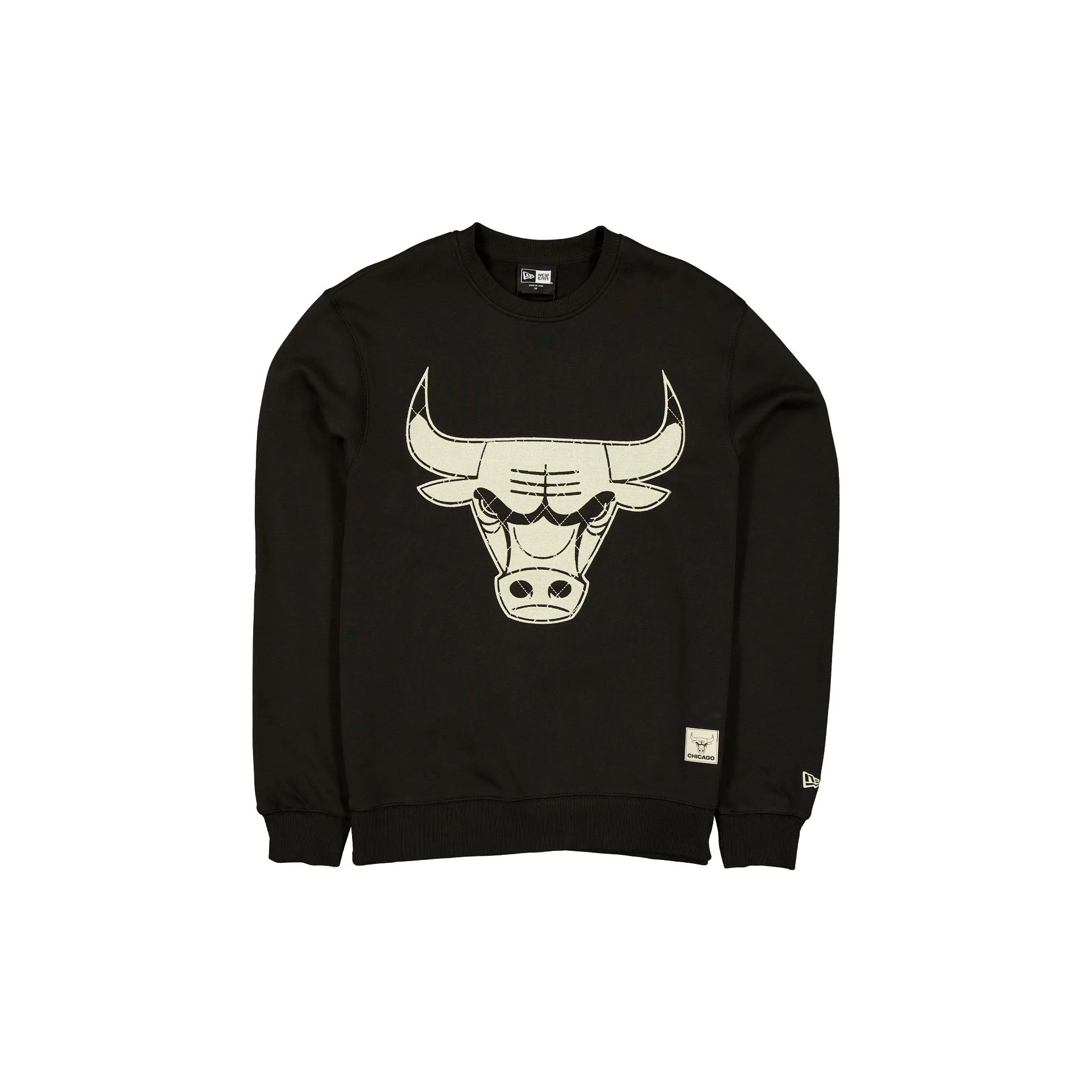 Chicago Bulls Quilted Crewneck sold by New Era