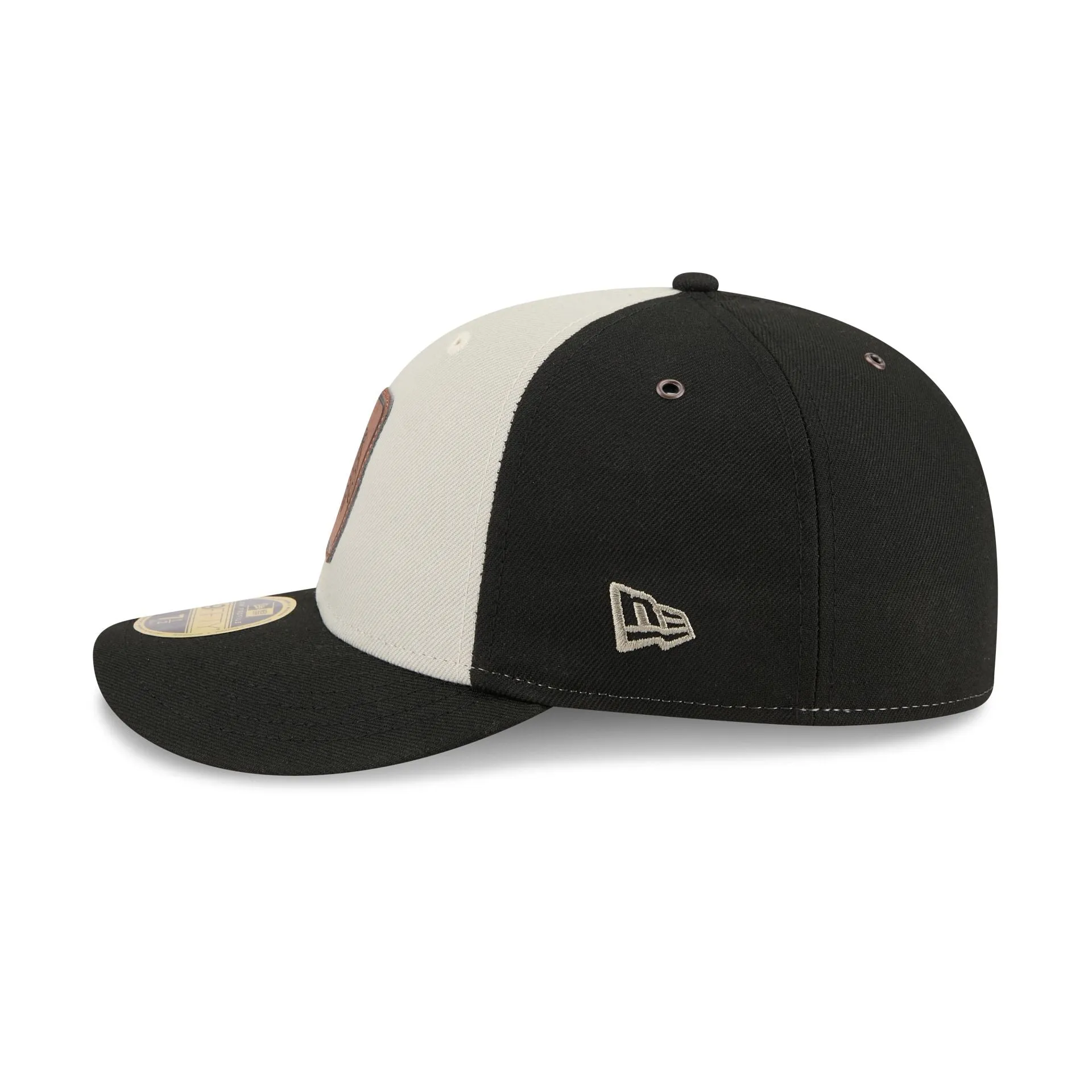 Chicago Blackhawks Quilted Low Profile 59FIFTY Fitted Hat sold by New Era product image thumbnail 5