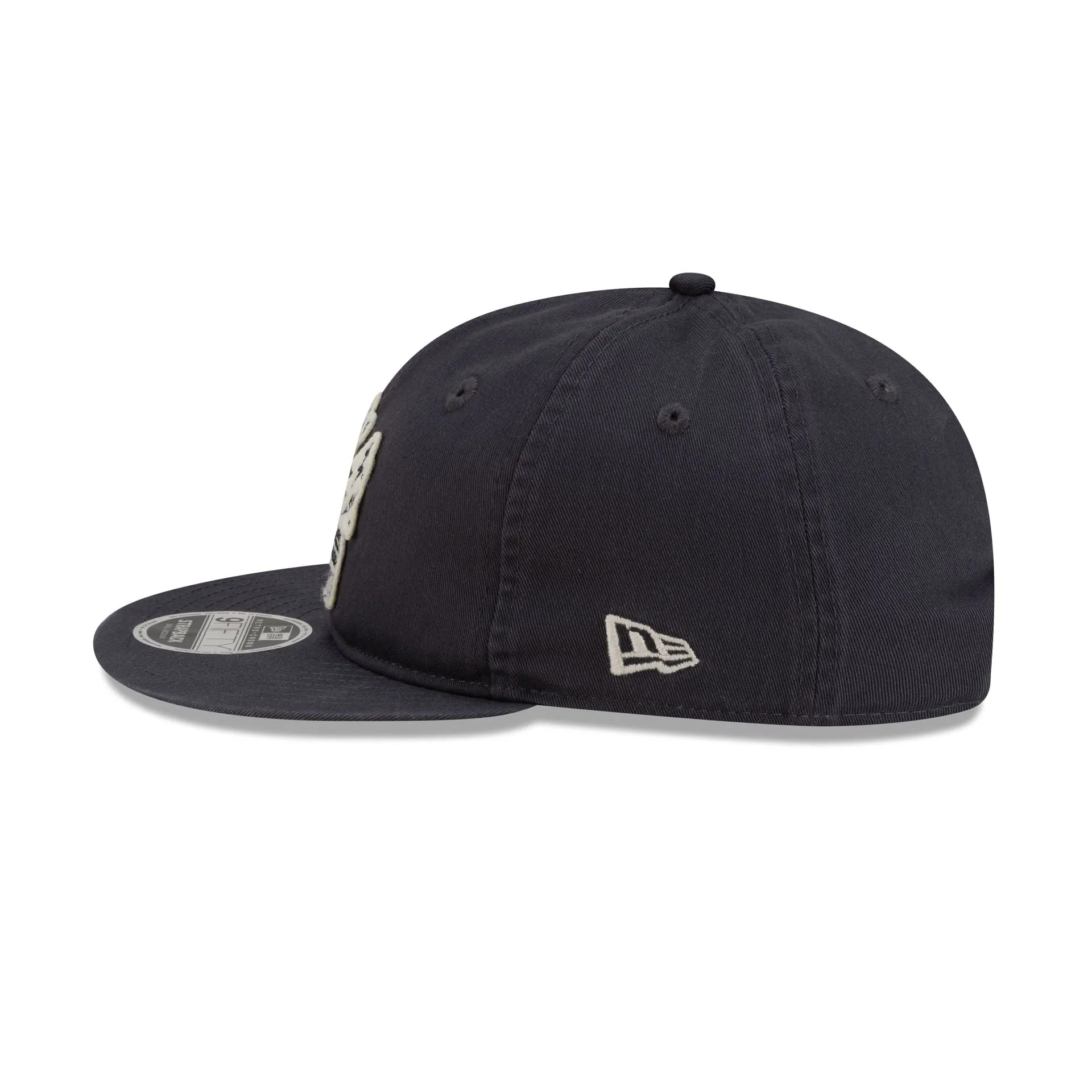 New Era Cap x Kompakt Record Bar Retro Crown 9FIFTY Adjustable Hat sold by New Era product image thumbnail 4