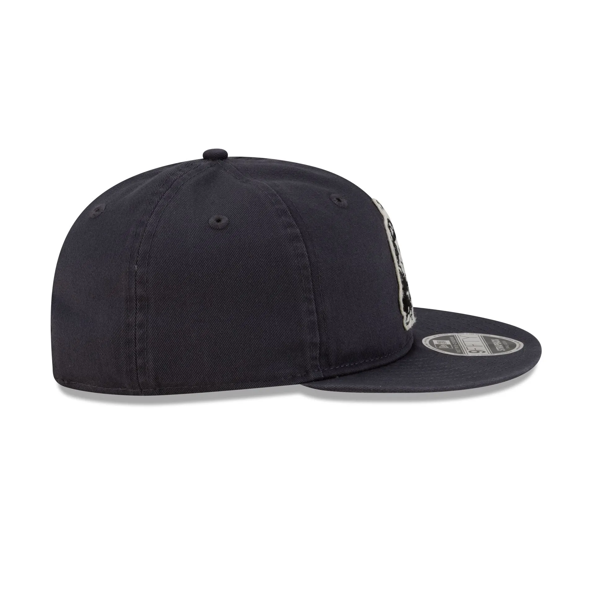 New Era Cap x Kompakt Record Bar Retro Crown 9FIFTY Adjustable Hat sold by New Era product image thumbnail 5