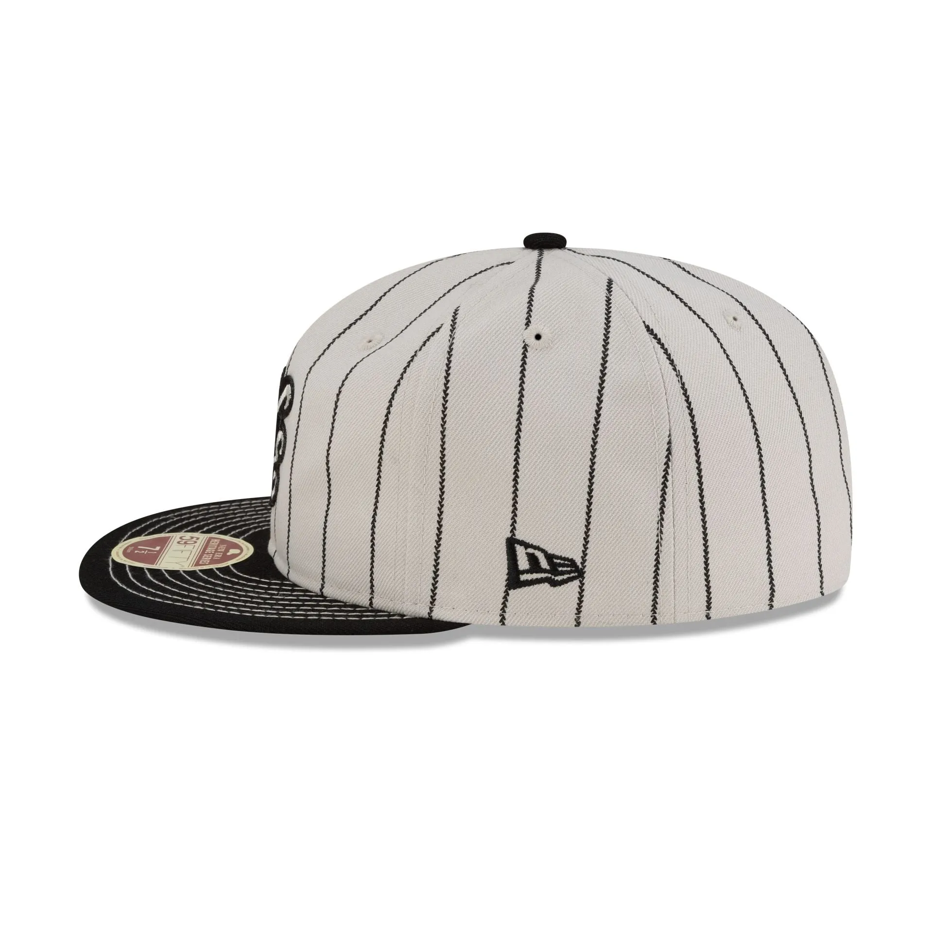 New Era Cap Heritage Classic Black 59FIFTY Fitted Hat sold by New Era product image thumbnail 4
