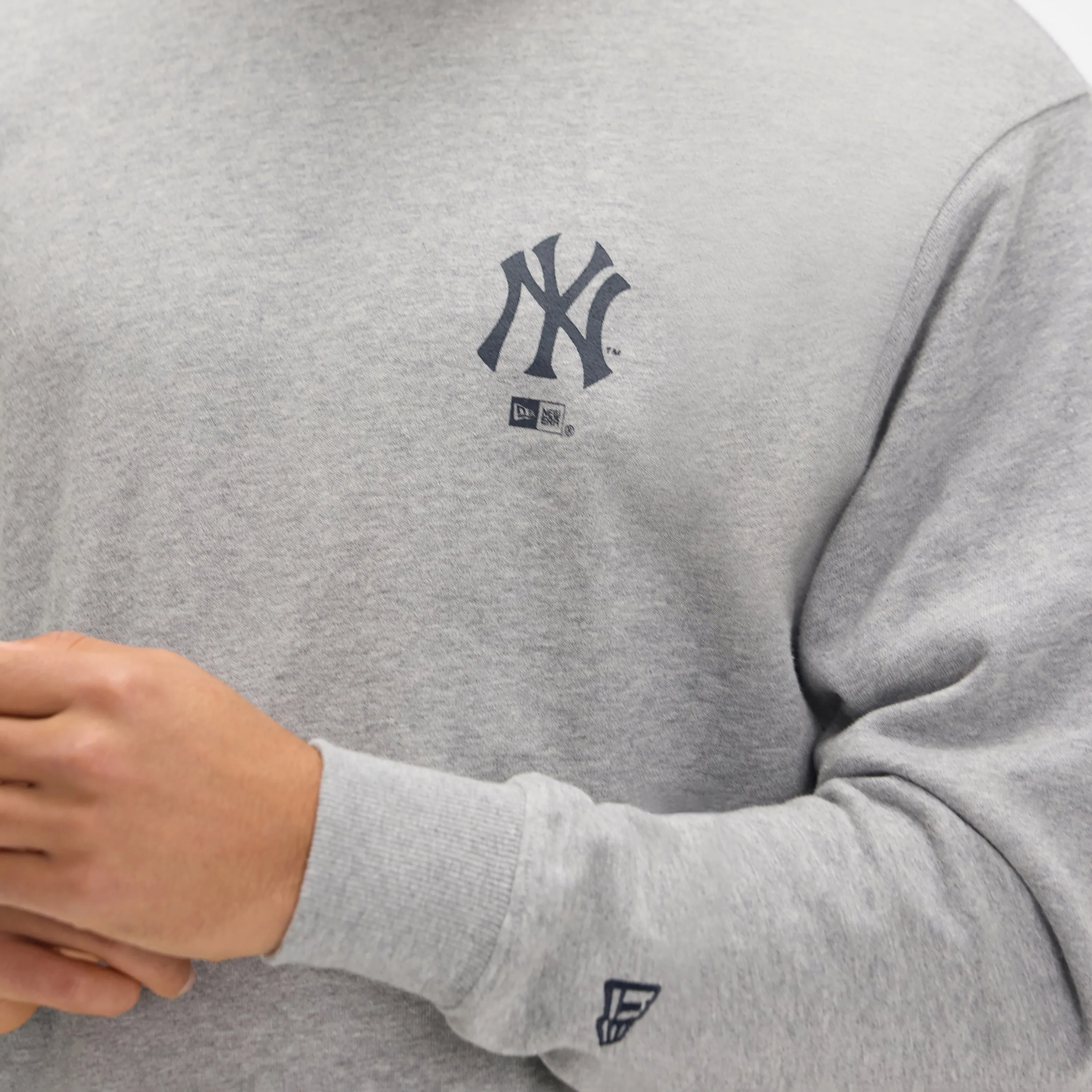 New York Yankees Relaxed Heather Gray Crewneck sold by New Era product image thumbnail 4