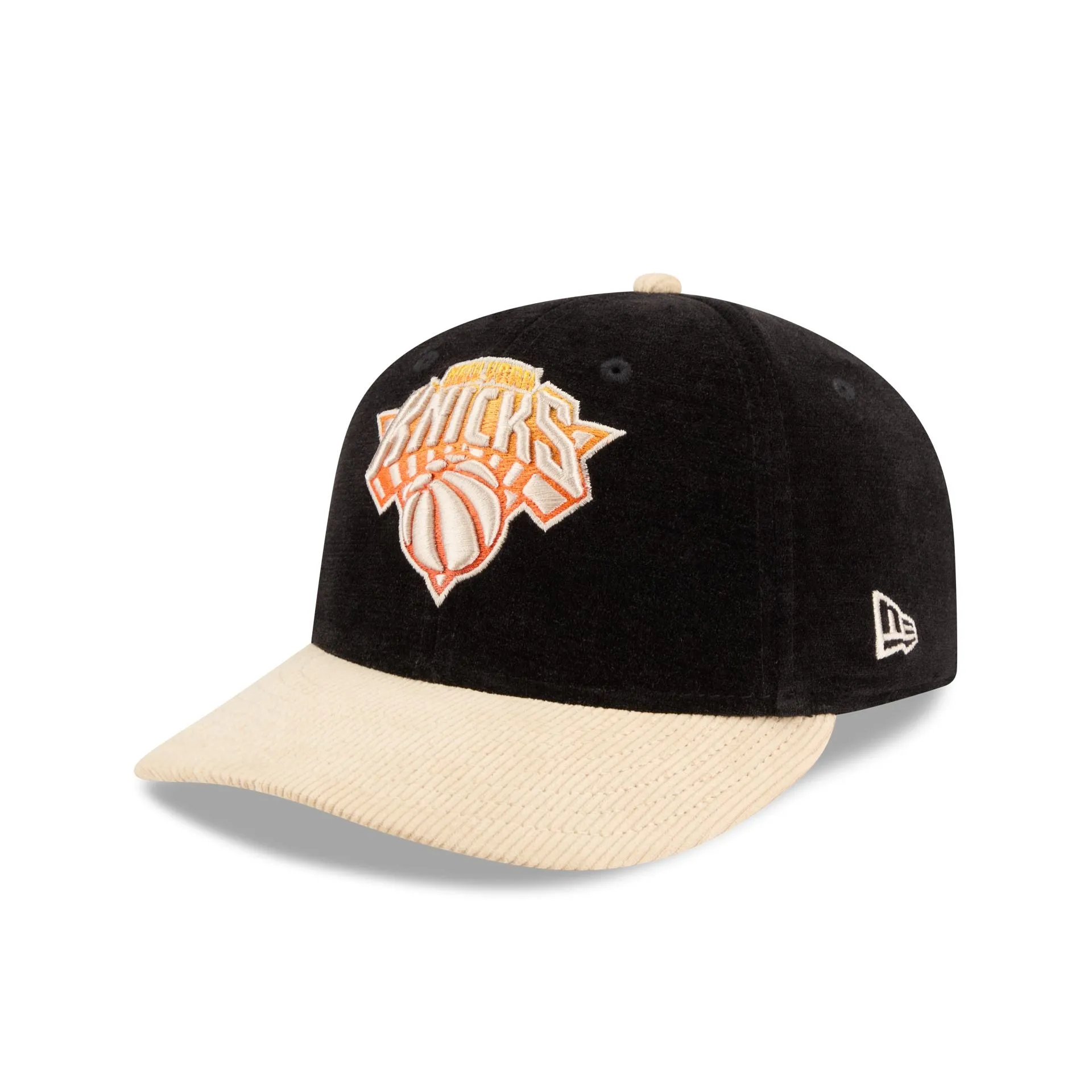 New York Knicks Fall Velvet Low Profile 59FIFTY Fitted Hat sold by New Era product image thumbnail 3