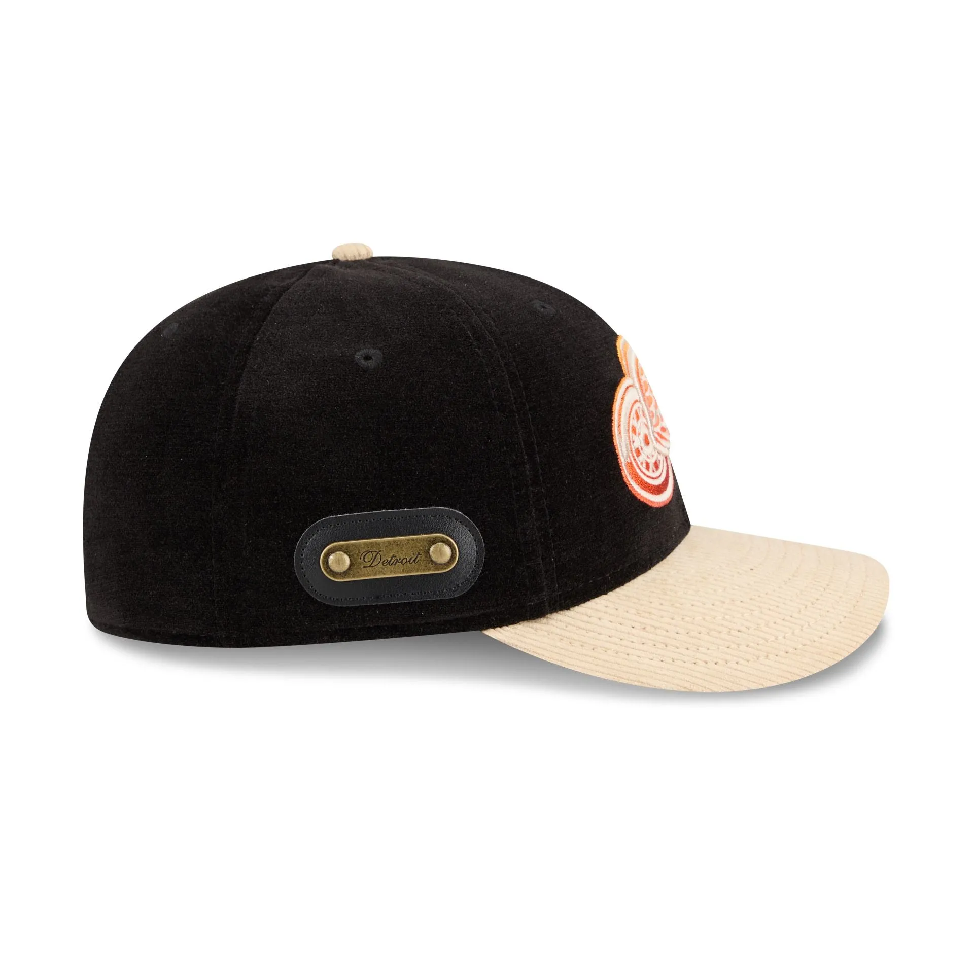 Detroit Red Wings Fall Velvet Low Profile 59FIFTY Fitted Hat sold by New Era product image thumbnail 4
