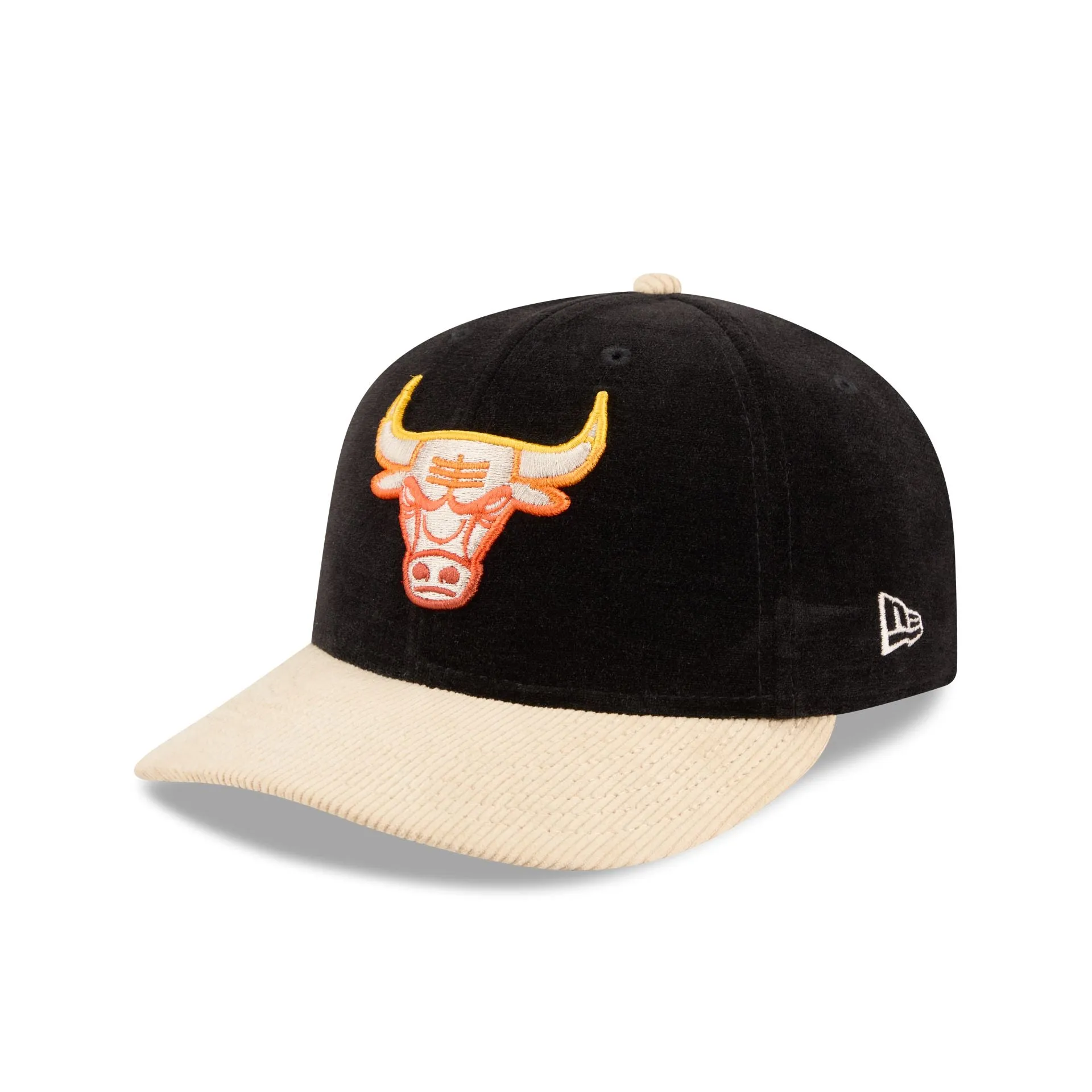 Chicago Bulls Fall Velvet Low Profile 59FIFTY Fitted Hat sold by New Era product image thumbnail 3