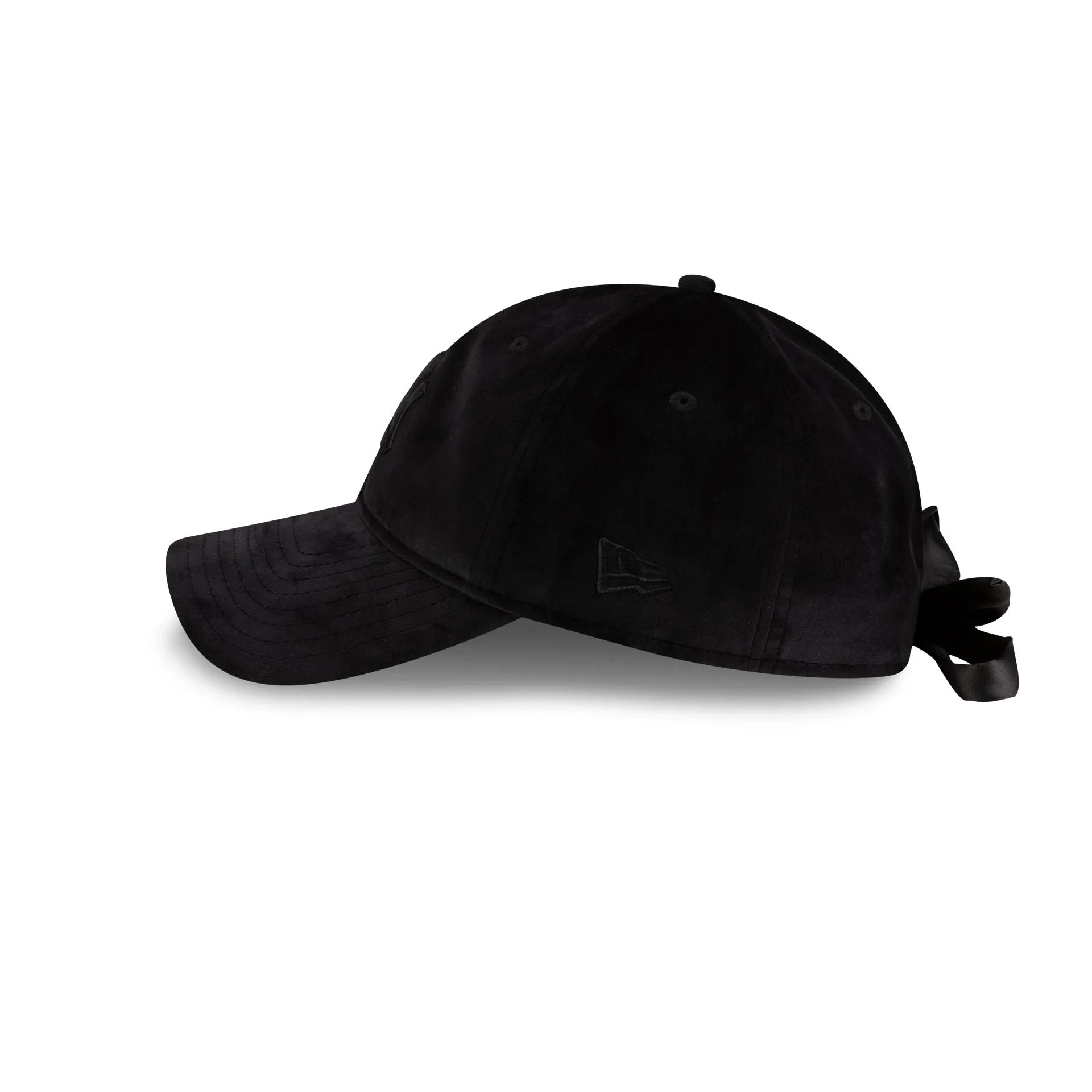New York Yankees Black Velour 9TWENTY Adjustable Hat sold by New Era product image thumbnail 4