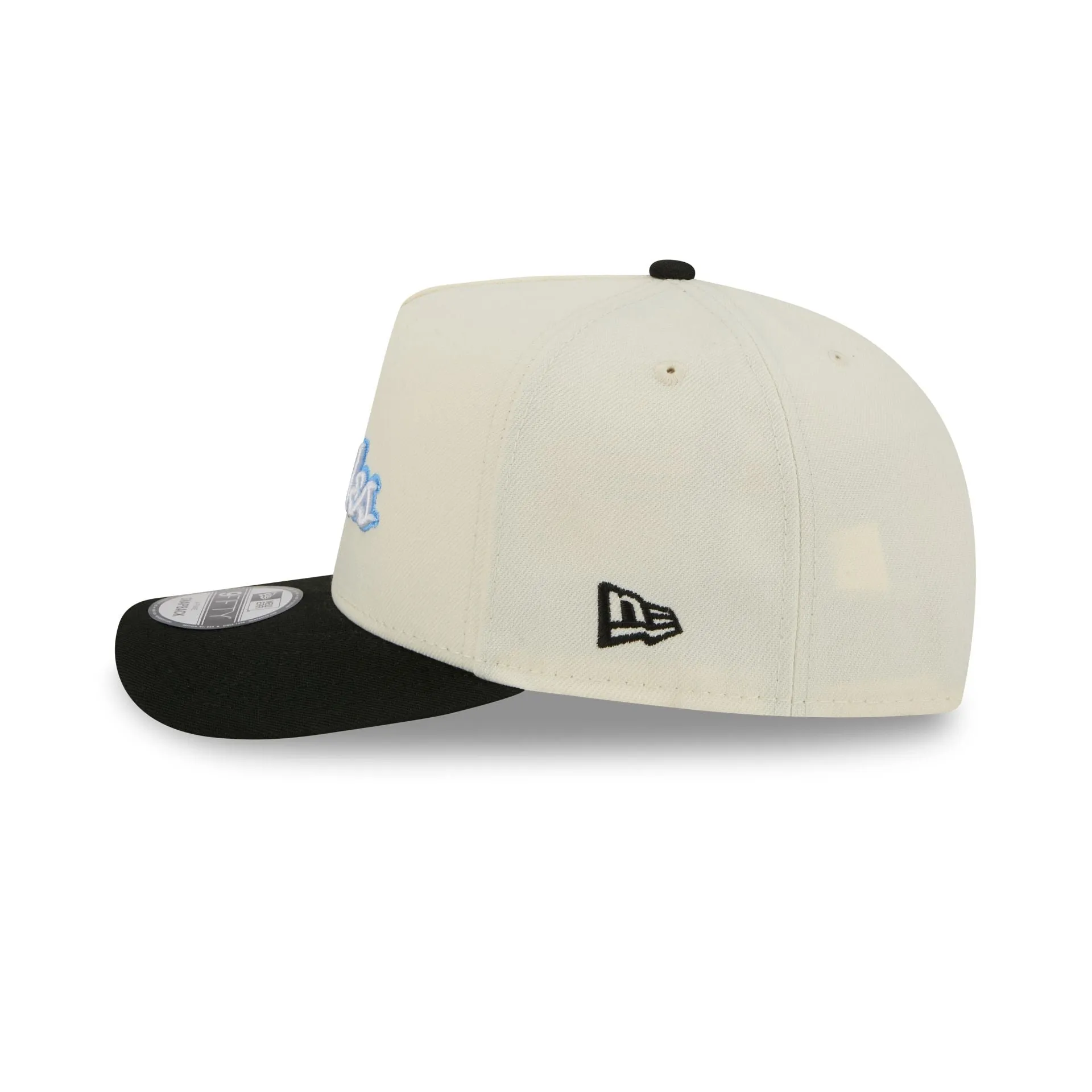 Los Angeles Lakers 1976-2000 Hardwood Classics Chrome White 9FIFTY A-Frame Snapback Hat sold by New Era product image thumbnail 4