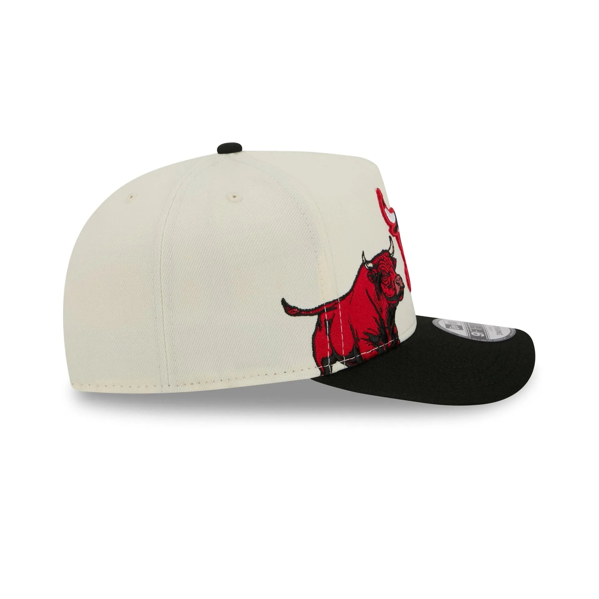 Chicago Bulls 1960-1970 Hardwood Classics Chrome White 9FIFTY A-Frame Snapback Hat sold by New Era product image thumbnail 5