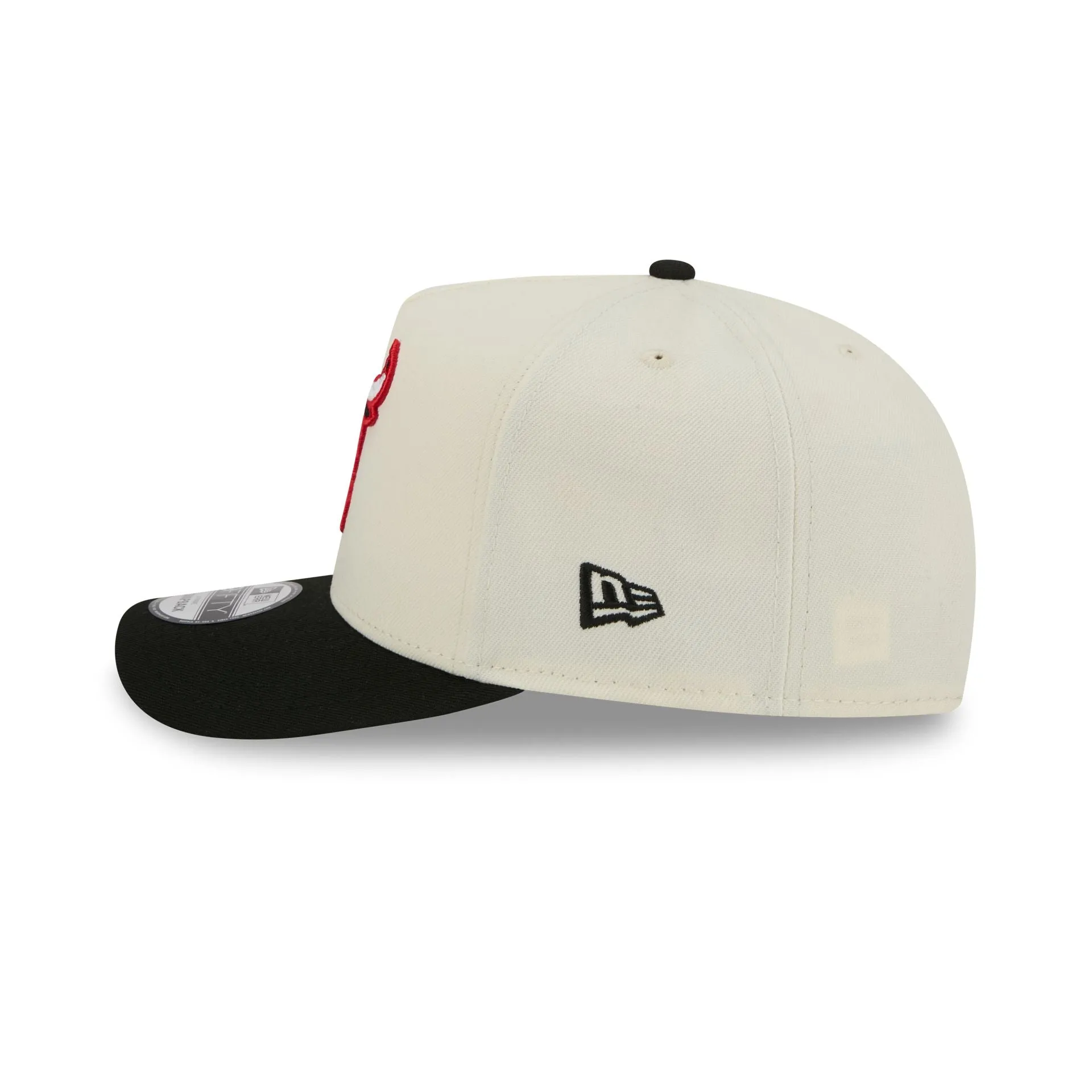 Chicago Bulls 1960-1970 Hardwood Classics Chrome White 9FIFTY A-Frame Snapback Hat sold by New Era product image thumbnail 4