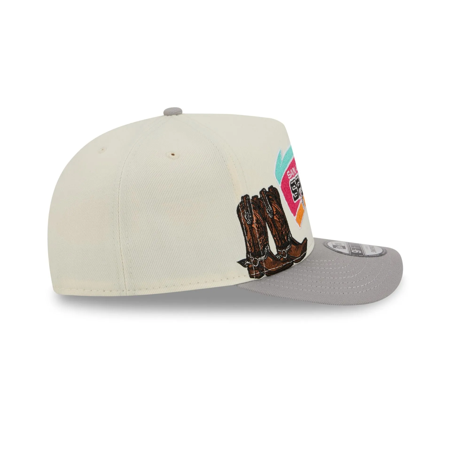 San Antonio Spurs 1973-1975 Hardwood Classics Chrome White 9FIFTY A-Frame Snapback Hat sold by New Era product image thumbnail 5