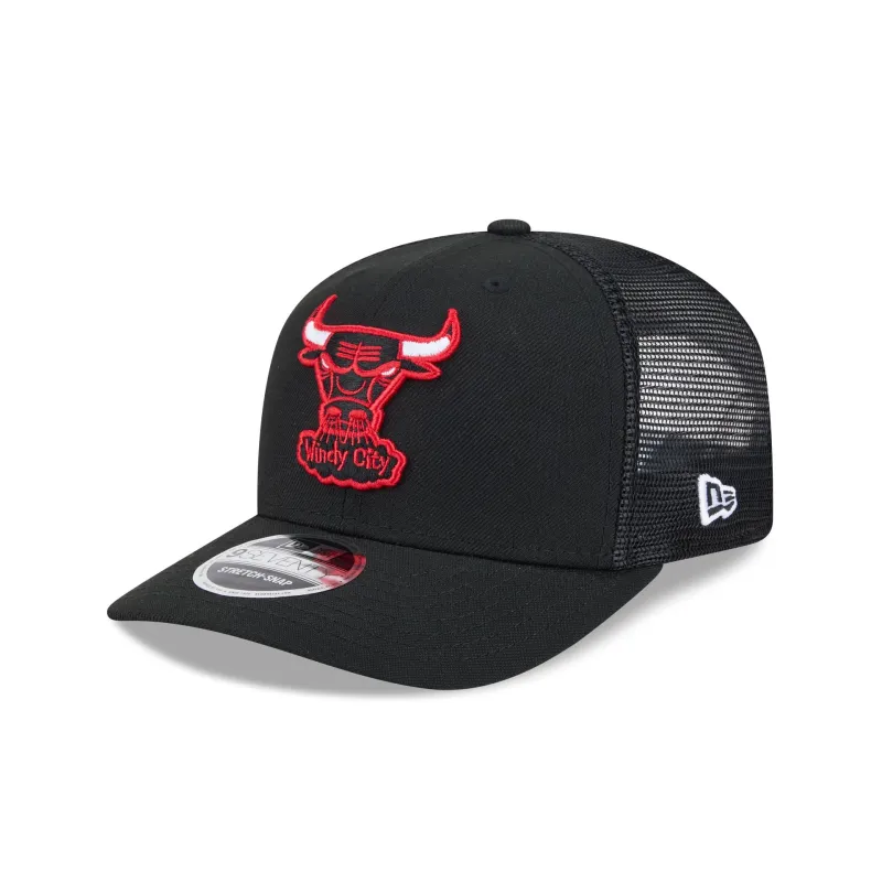 Chicago Bulls 1960-1970s Hardwood Classics 9SEVENTY Trucker Hat sold by New Era