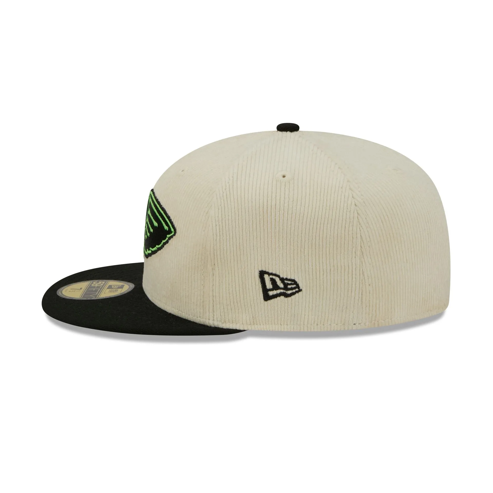 New Orleans Pelicans 2025 City Edition Chrome White Corduroy 59FIFTY Fitted Hat sold by New Era product image thumbnail 5