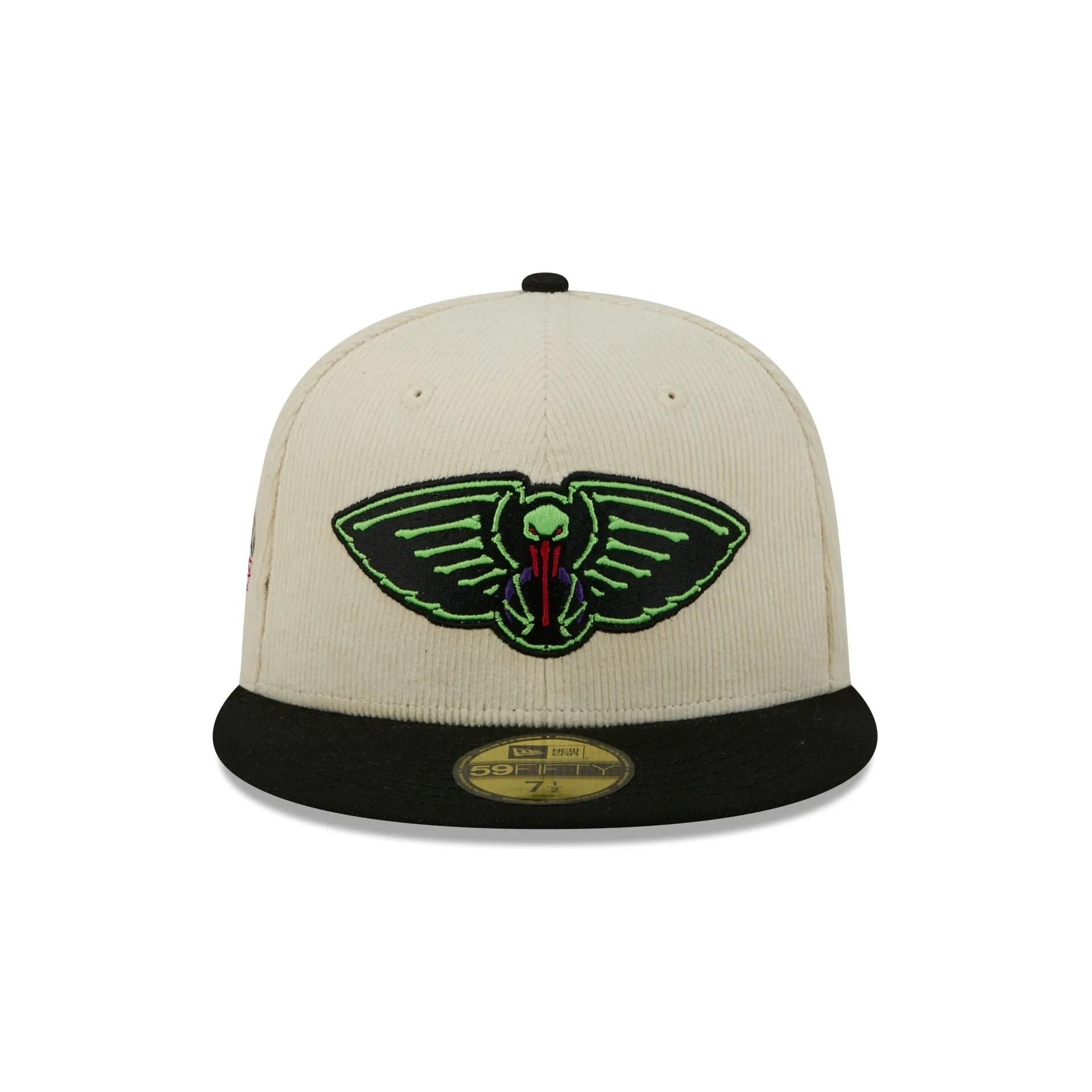New Orleans Pelicans 2025 City Edition Chrome White Corduroy 59FIFTY Fitted Hat sold by New Era product image thumbnail 2