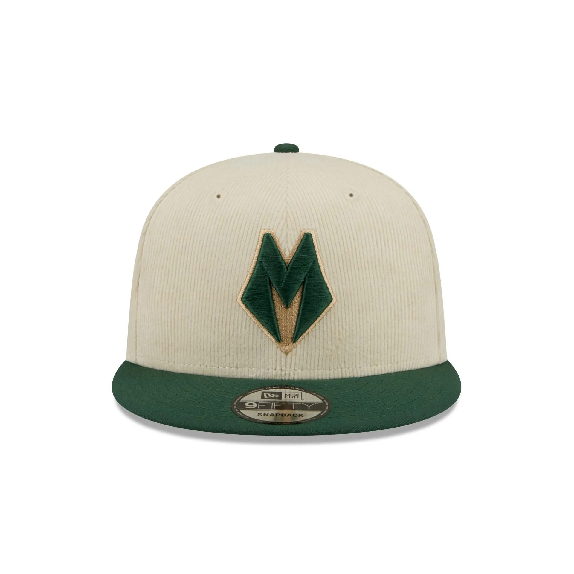 Milwaukee Bucks 2025 City Edition Chrome White Corduroy 9FIFTY Snapback Hat sold by New Era product image thumbnail 2