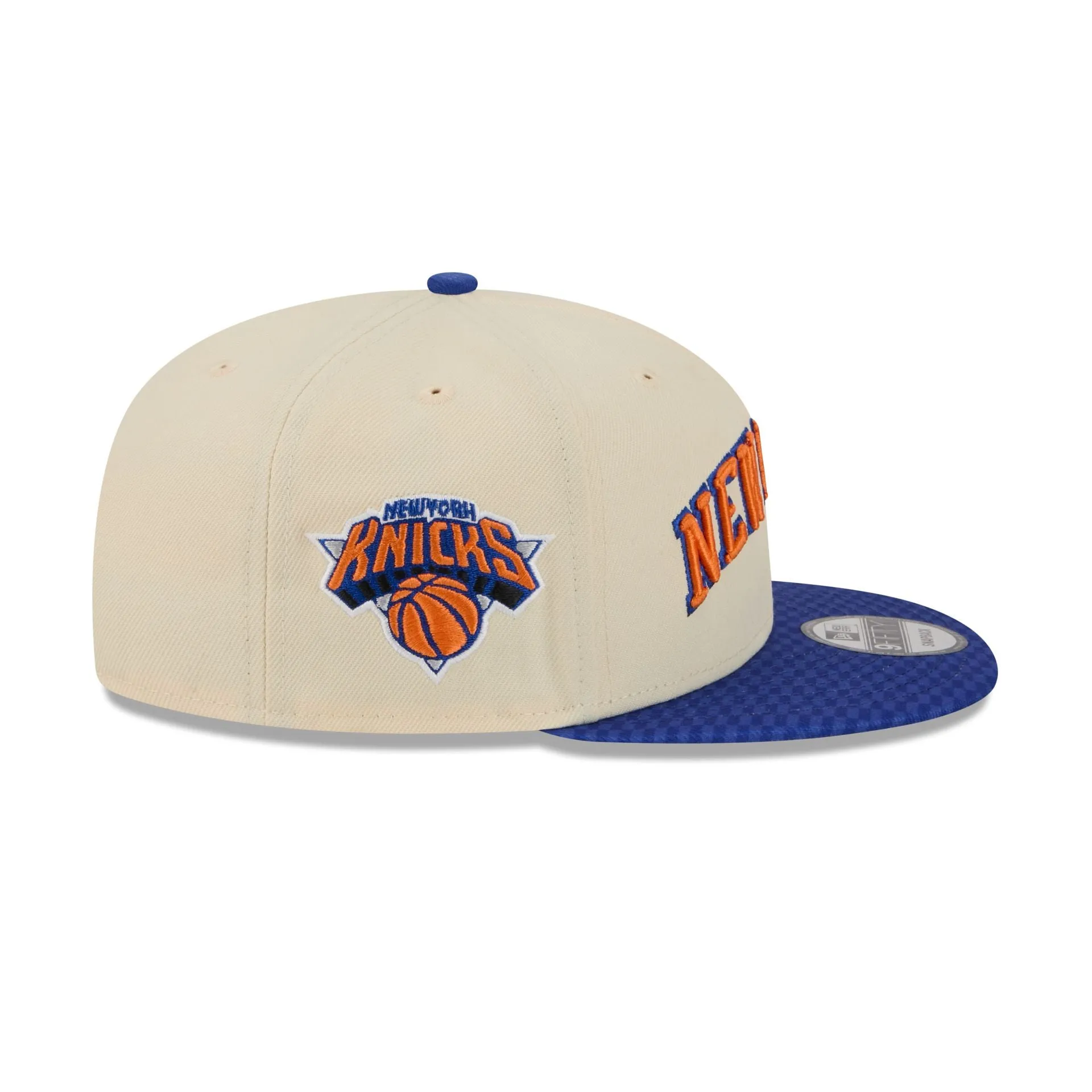 New York Knicks 2025 City Edition 9FIFTY Snapback Hat sold by New Era product image thumbnail 4
