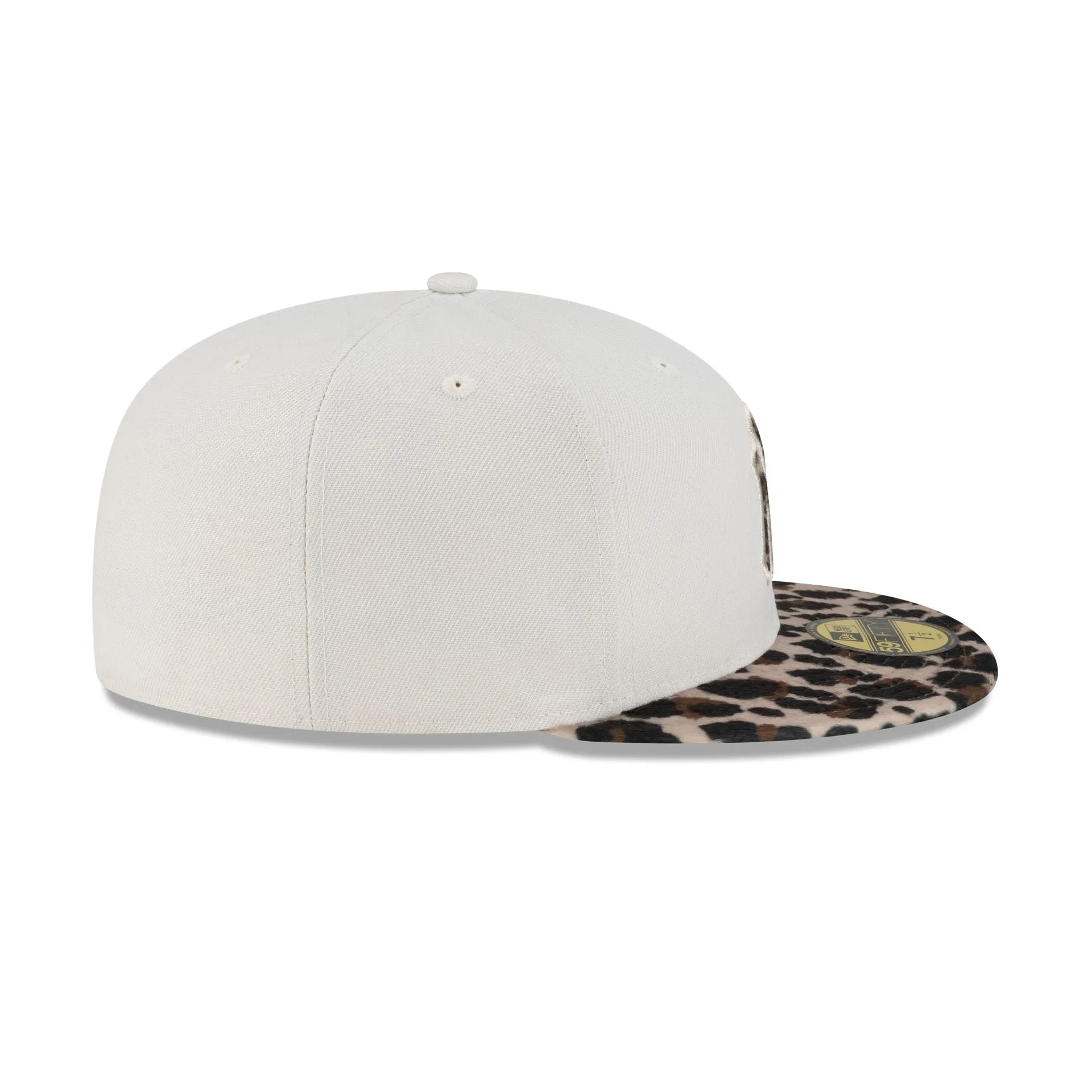 New York Yankees Leopard Print Visor 59FIFTY Fitted Hat sold by New Era product image thumbnail 5