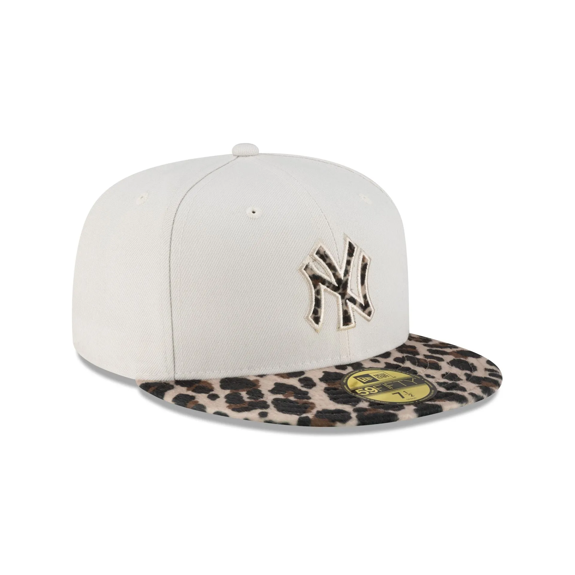 New York Yankees Leopard Print Visor 59FIFTY Fitted Hat sold by New Era product image thumbnail 3
