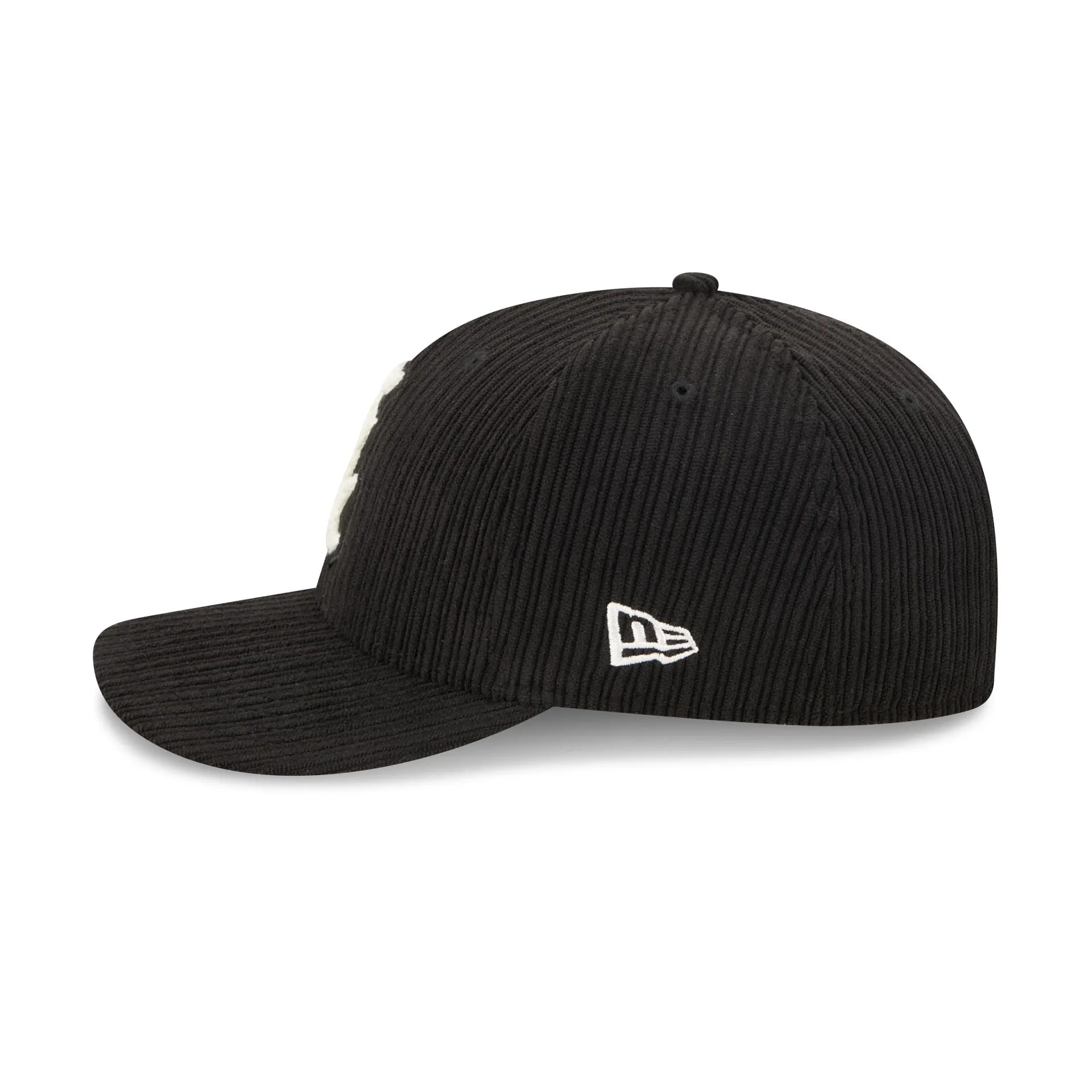 Chicago White Sox Chenille Pop 59FIFTY Fitted Hat sold by New Era product image thumbnail 4