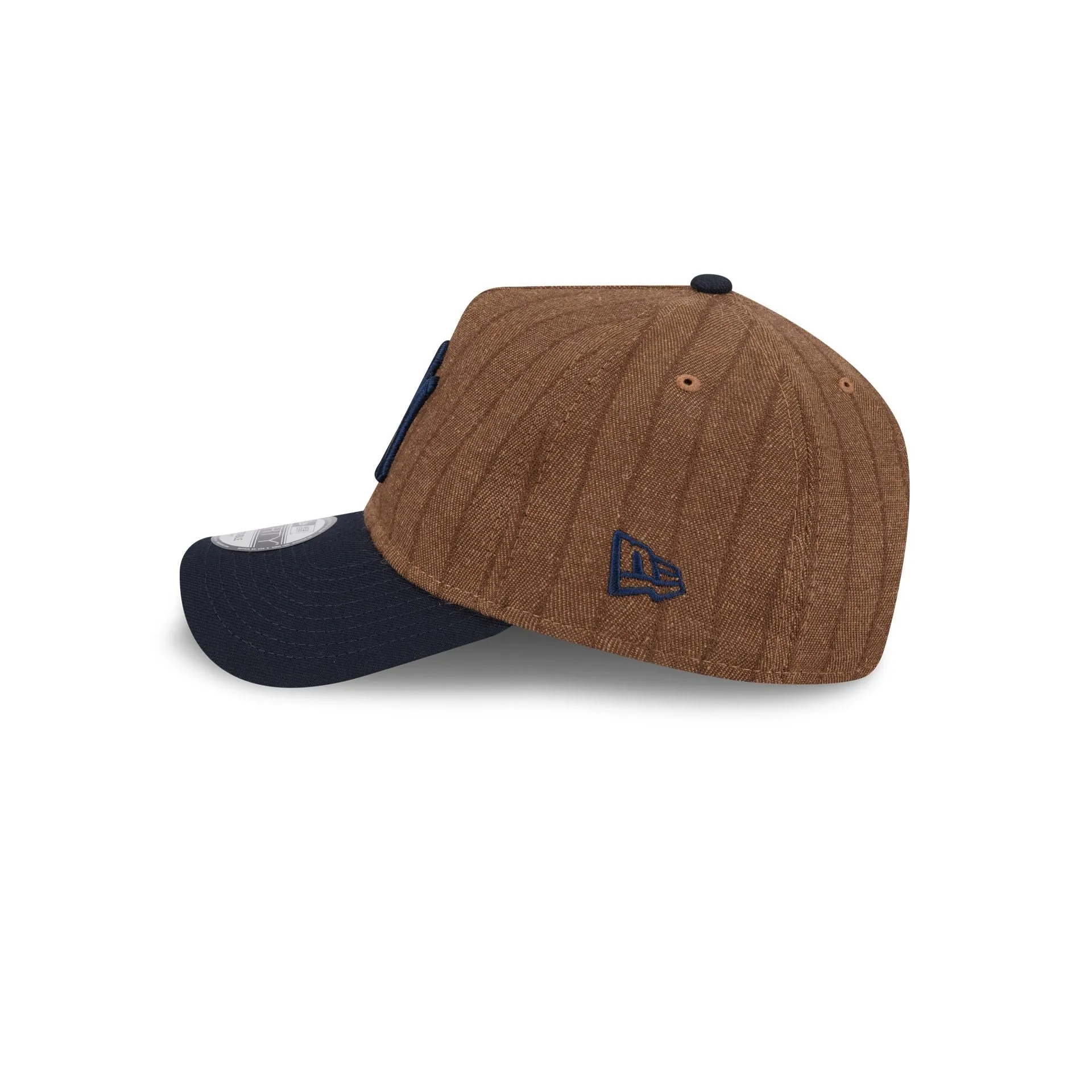 New York Yankees Three Looms Wool Pinstripe 9FORTY A-Frame Snapback Hat sold by New Era product image thumbnail 4