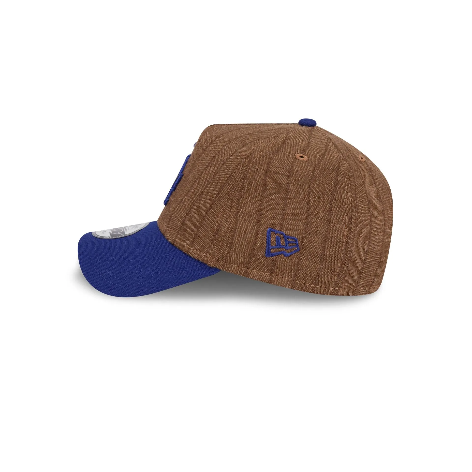 Los Angeles Dodgers Three Looms Wool Pinstripe 9FORTY A-Frame Snapback Hat sold by New Era product image thumbnail 4