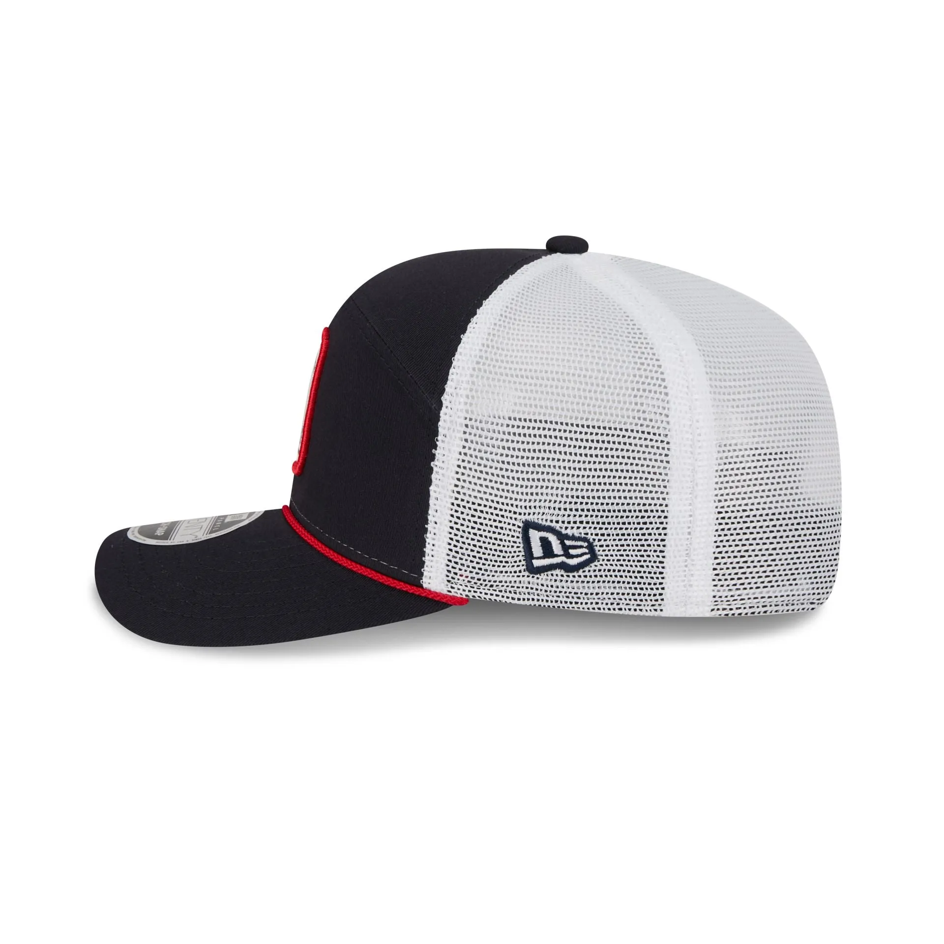 Atlanta Braves Square Patch Split Panel 9SEVENTY Trucker Hat sold by New Era product image thumbnail 4