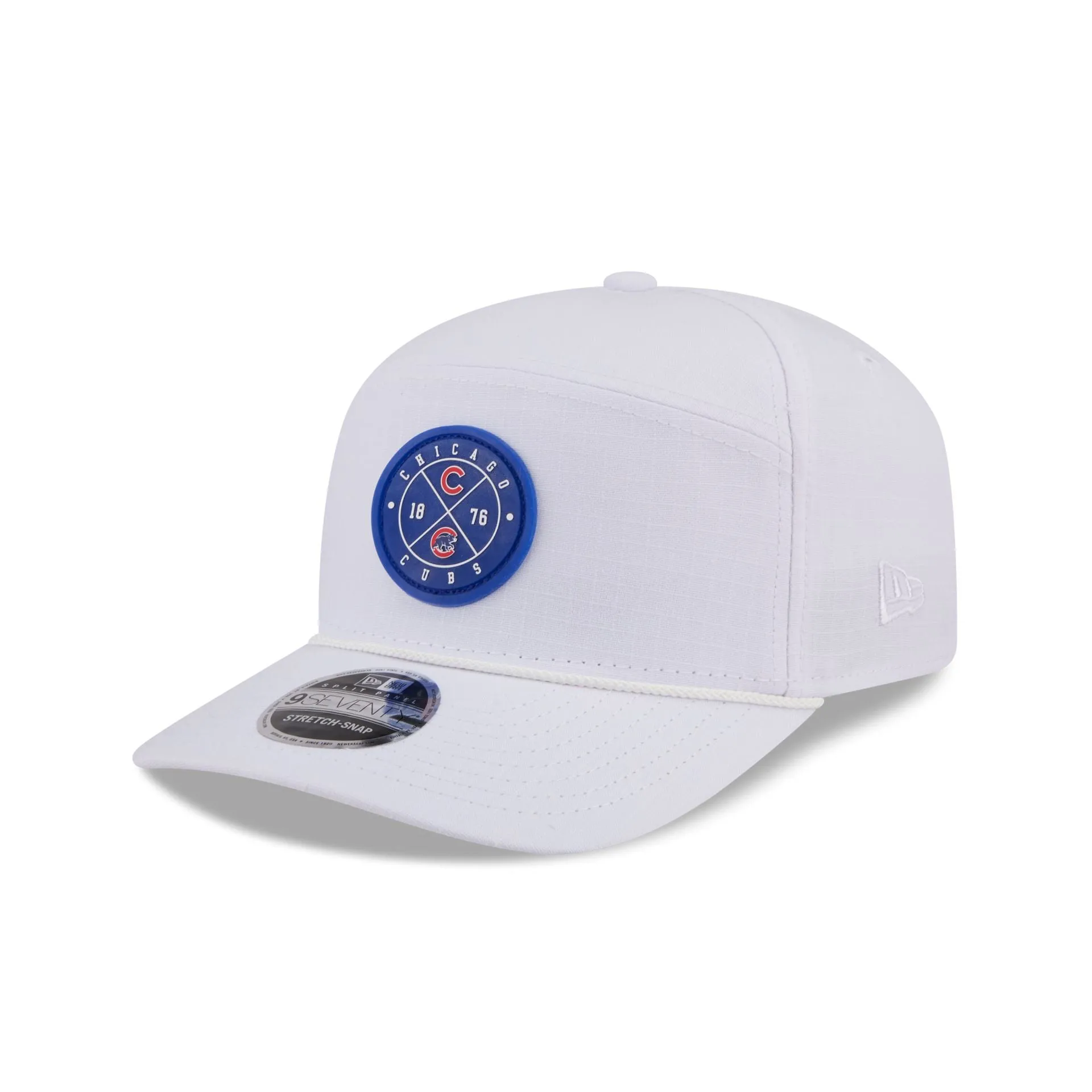 Chicago Cubs Circle Logo White Split Panel 9SEVENTY Stretch-Snap Hat sold by New Era