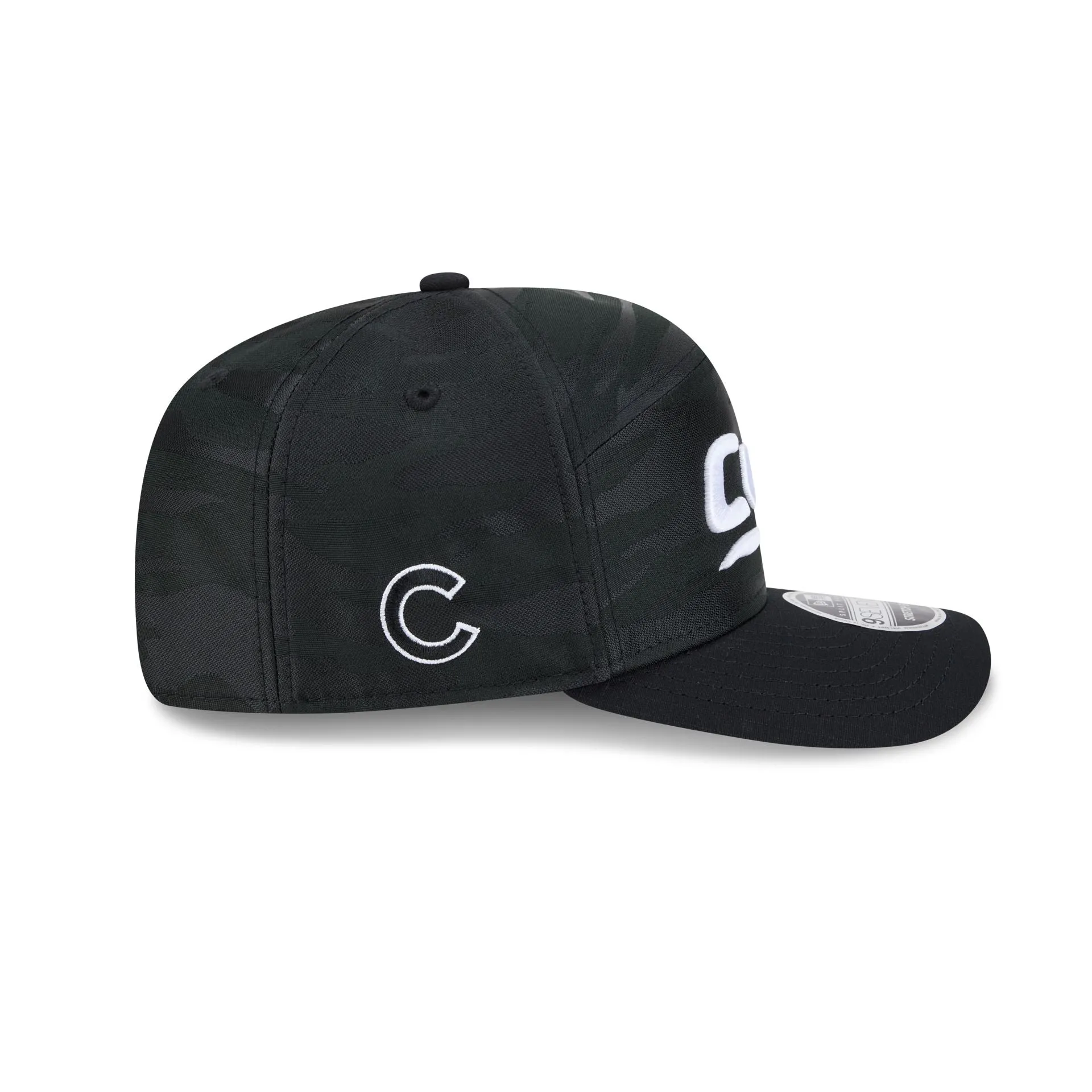 Chicago Cubs Black Camo Split Panel 9SEVENTY Stretch-Snap Hat sold by New Era product image thumbnail 4