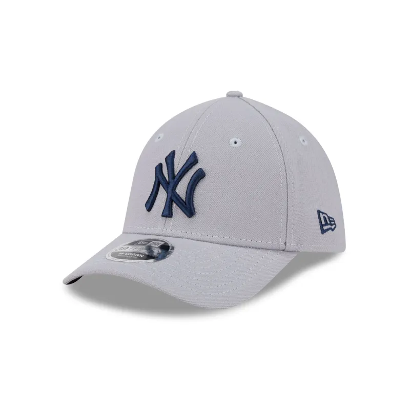 New York Yankees Gray 39THIRTY M-Crown Stretch Fit Hat sold by New Era