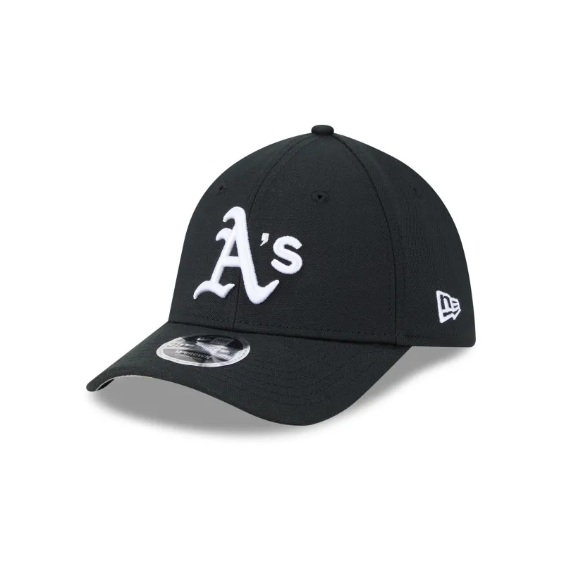 Athletics Black and White 39THIRTY M-Crown Stretch Fit Hat made by New Era