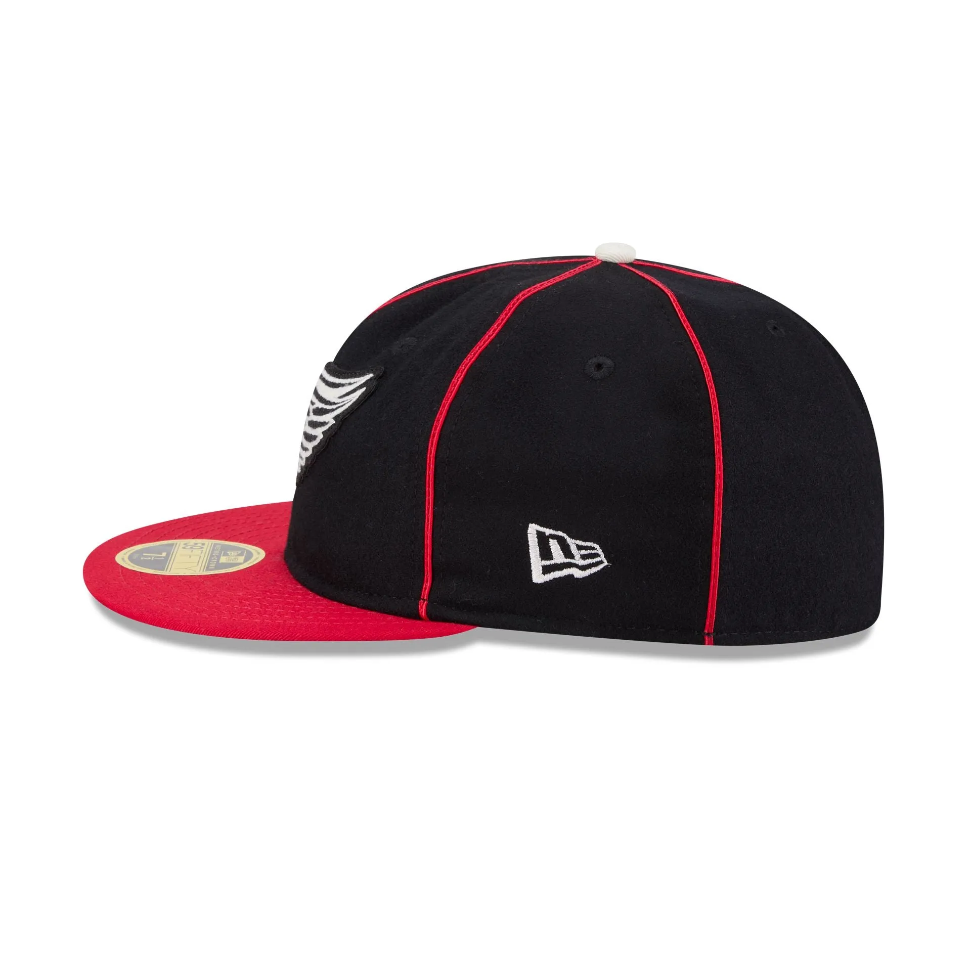 Detroit Red Wings Felt Logo Retro Crown 59FIFTY Fitted Hat sold by New Era product image thumbnail 5