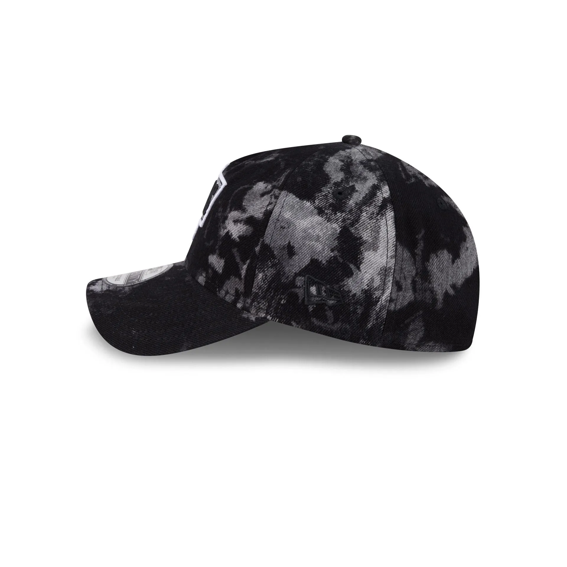 Los Angeles Kings Bleached Denim 9TWENTY A-Frame Adjustable Hat sold by New Era product image thumbnail 4