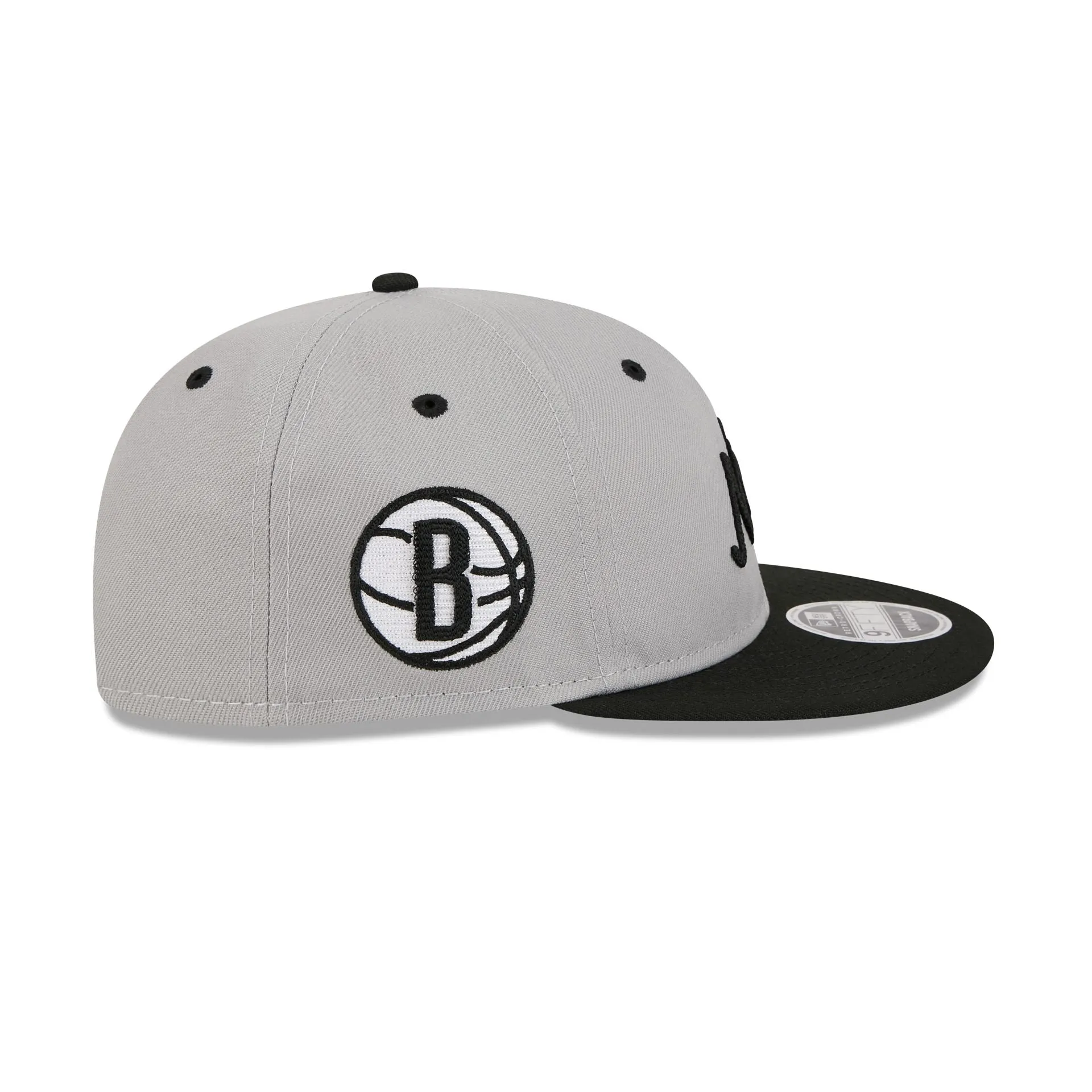 Brooklyn Nets Chainstitch Script Retro Crown 9FIFTY Snapback Hat sold by New Era product image thumbnail 4