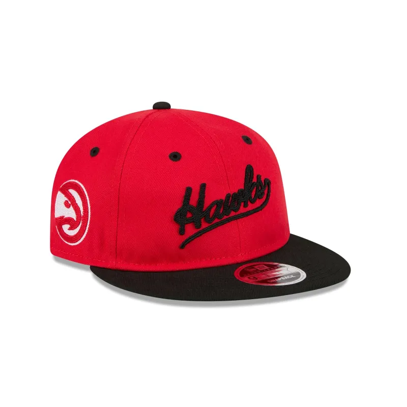 Atlanta Hawks Chainstitch Script Retro Crown 9FIFTY Snapback Hat made by New Era
