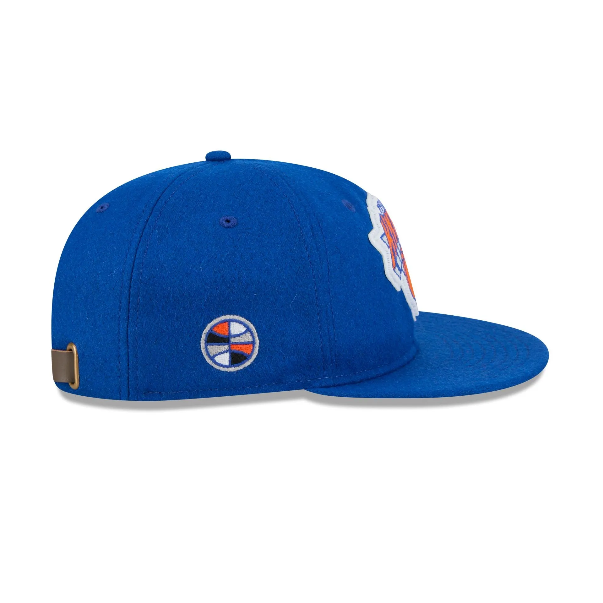 New York Knicks Chenille Woven Retro Crown 9FIFTY Adjustable Hat sold by New Era product image thumbnail 4