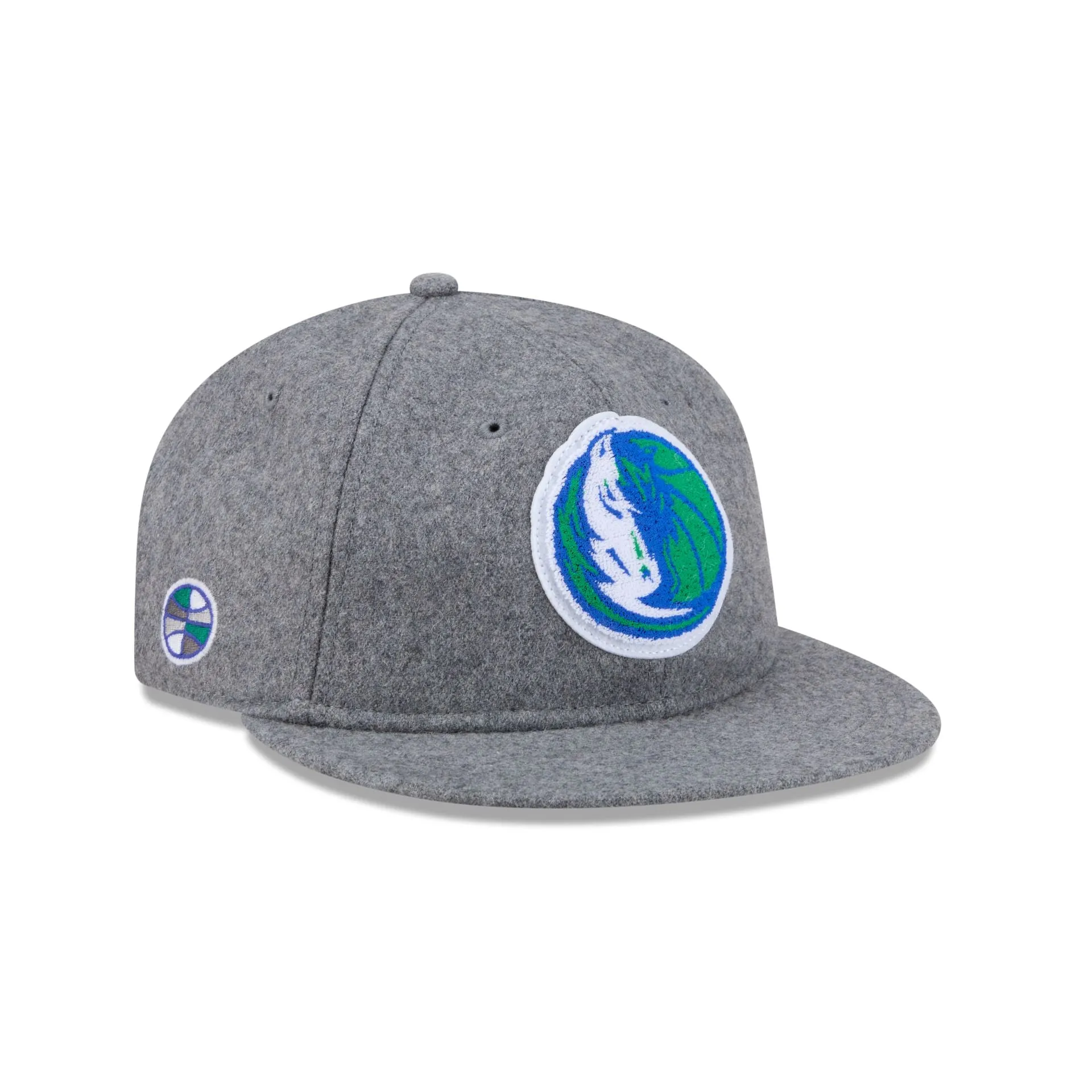 Dallas Mavericks Chenille Woven Retro Crown 9FIFTY Adjustable Hat sold by New Era